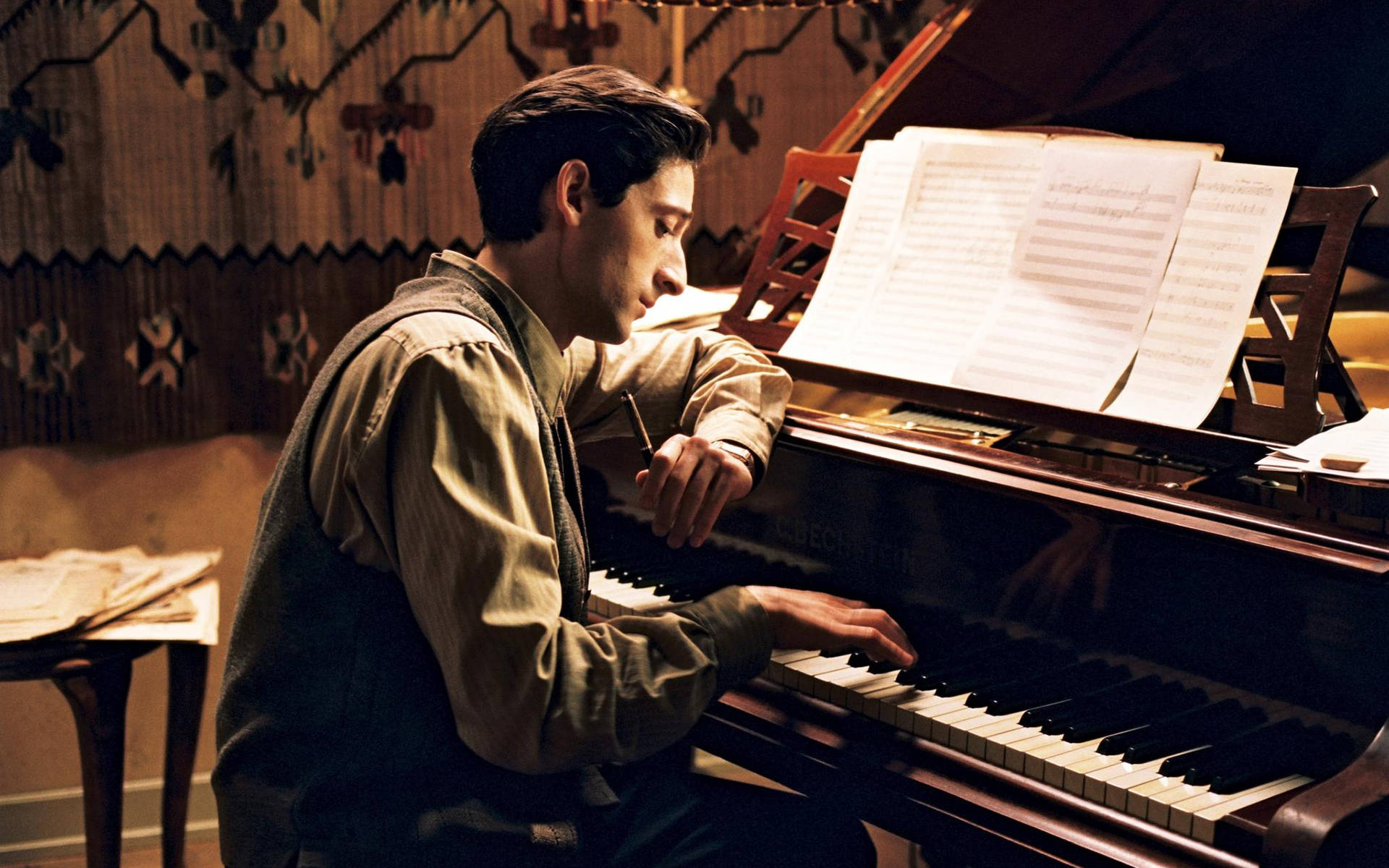 Adrien Brody Playing The Piano Background