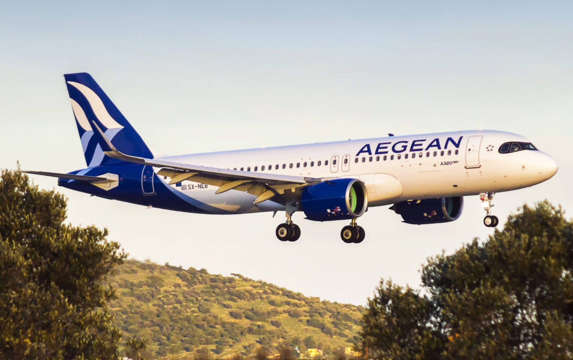 Aegean Airlines Flag Carrier A320-271n On Landing Gears