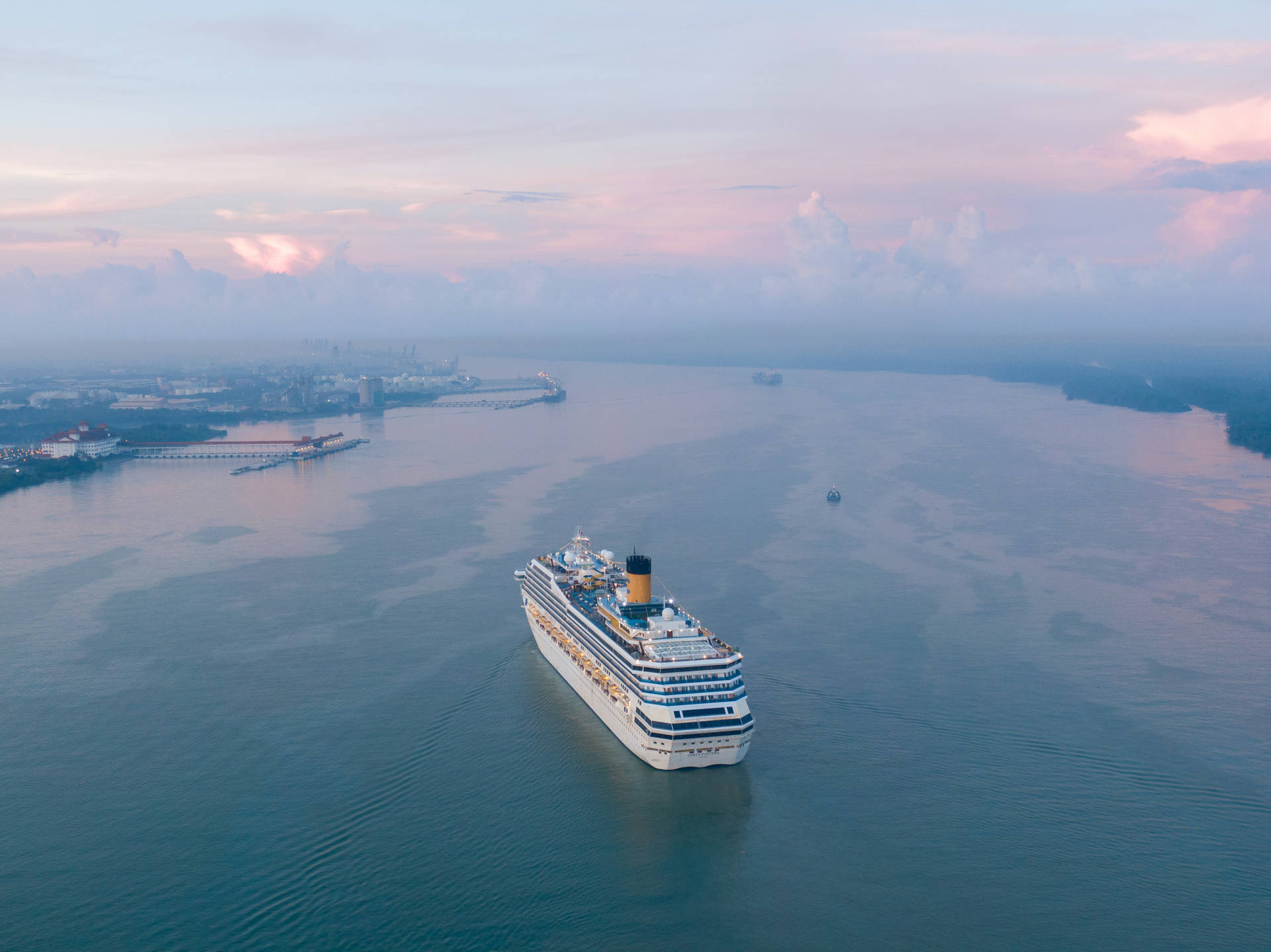 Aerial View Cruise Ship Photo Background