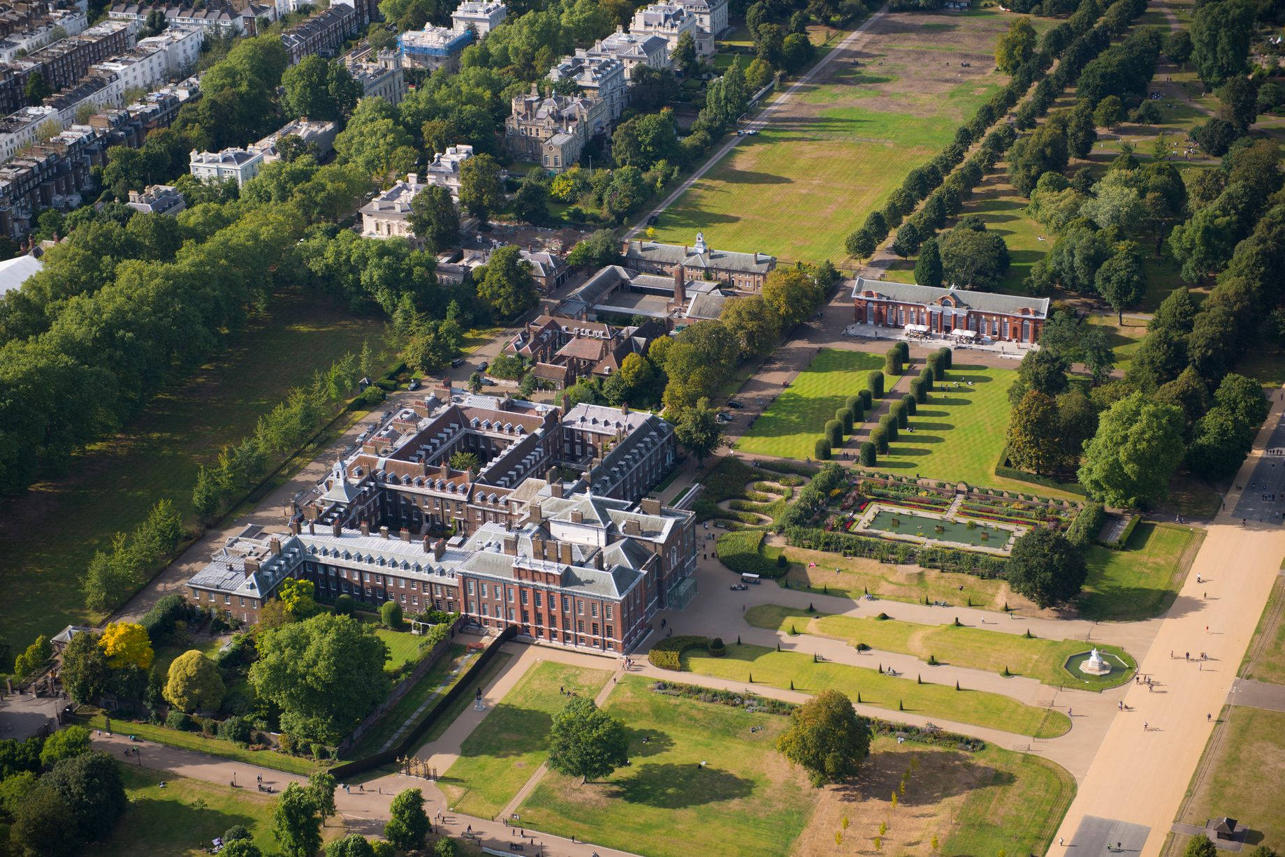 Aerial View Of The Kensington Palace Background