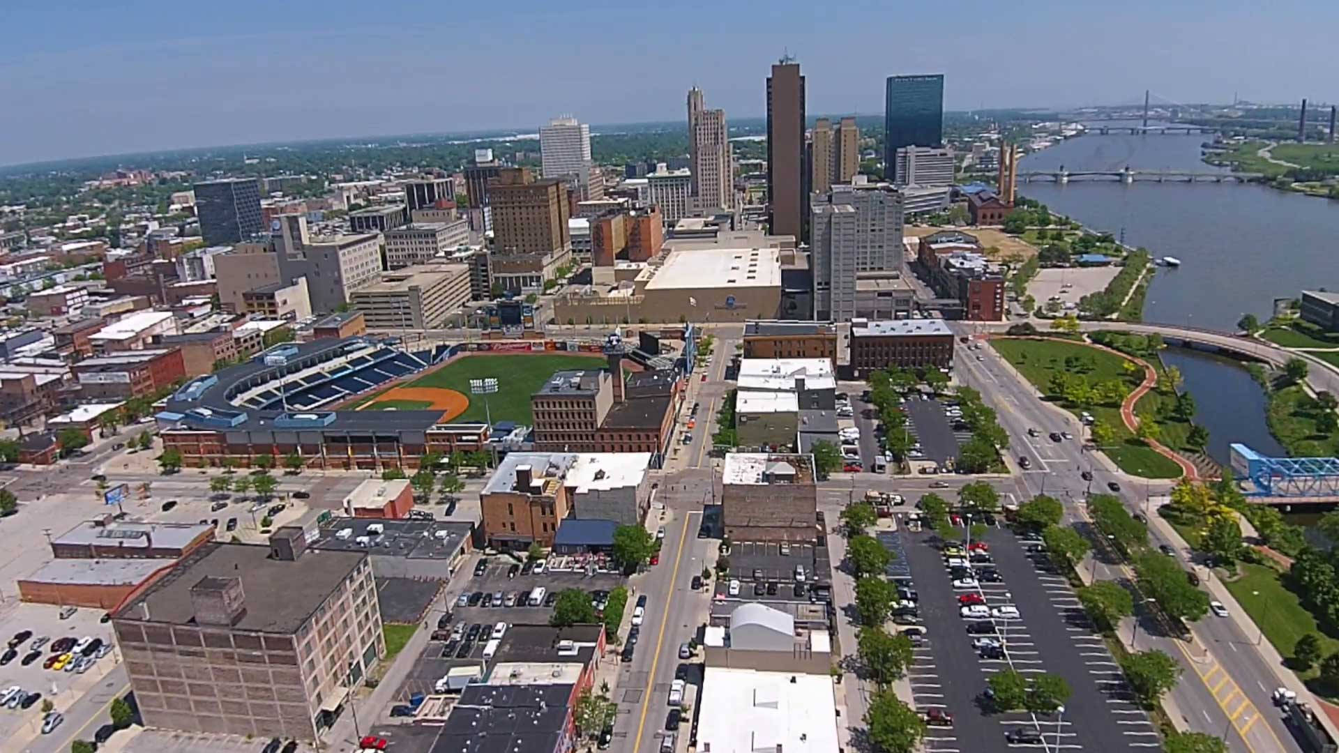 Aerial View Of Toledo City In Ohio Background