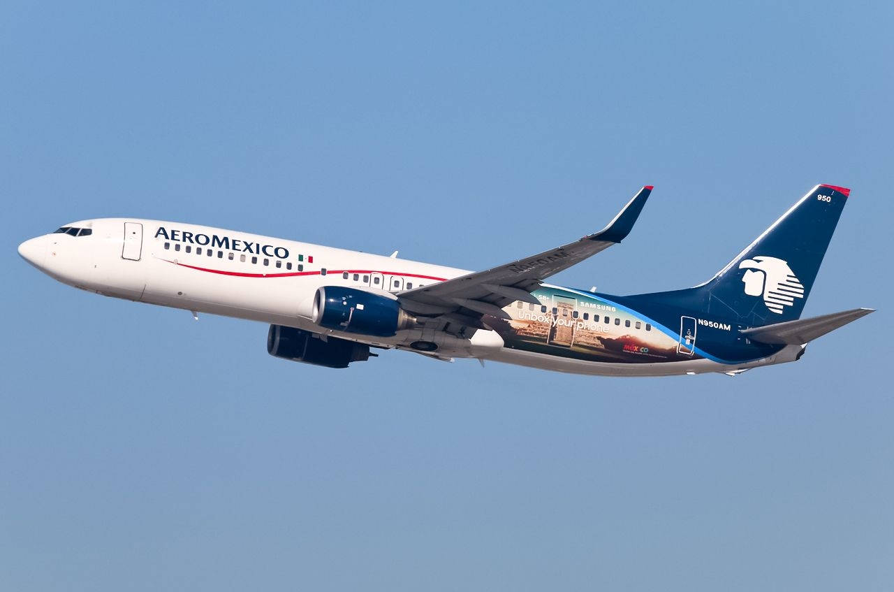 Aeromexico Airline Boeing 737-800 In Blue Sky Background