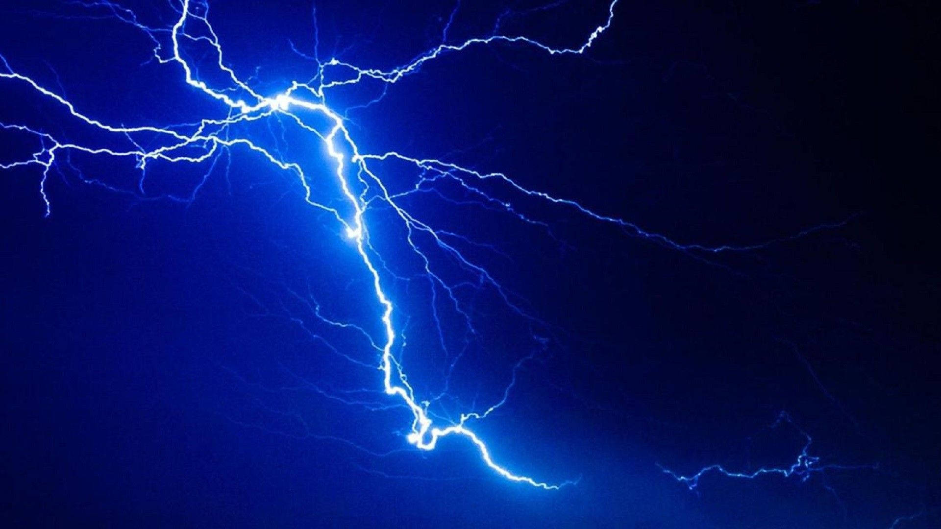 Aesthetic Blue Raging Lightning Desktop Background