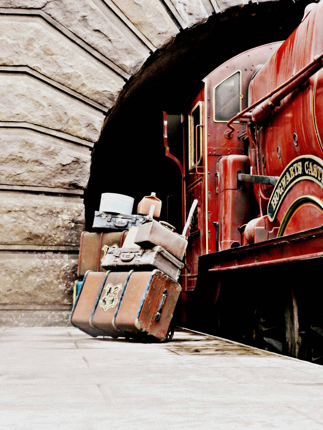 Aesthetic Harry Potter Suitcases Background