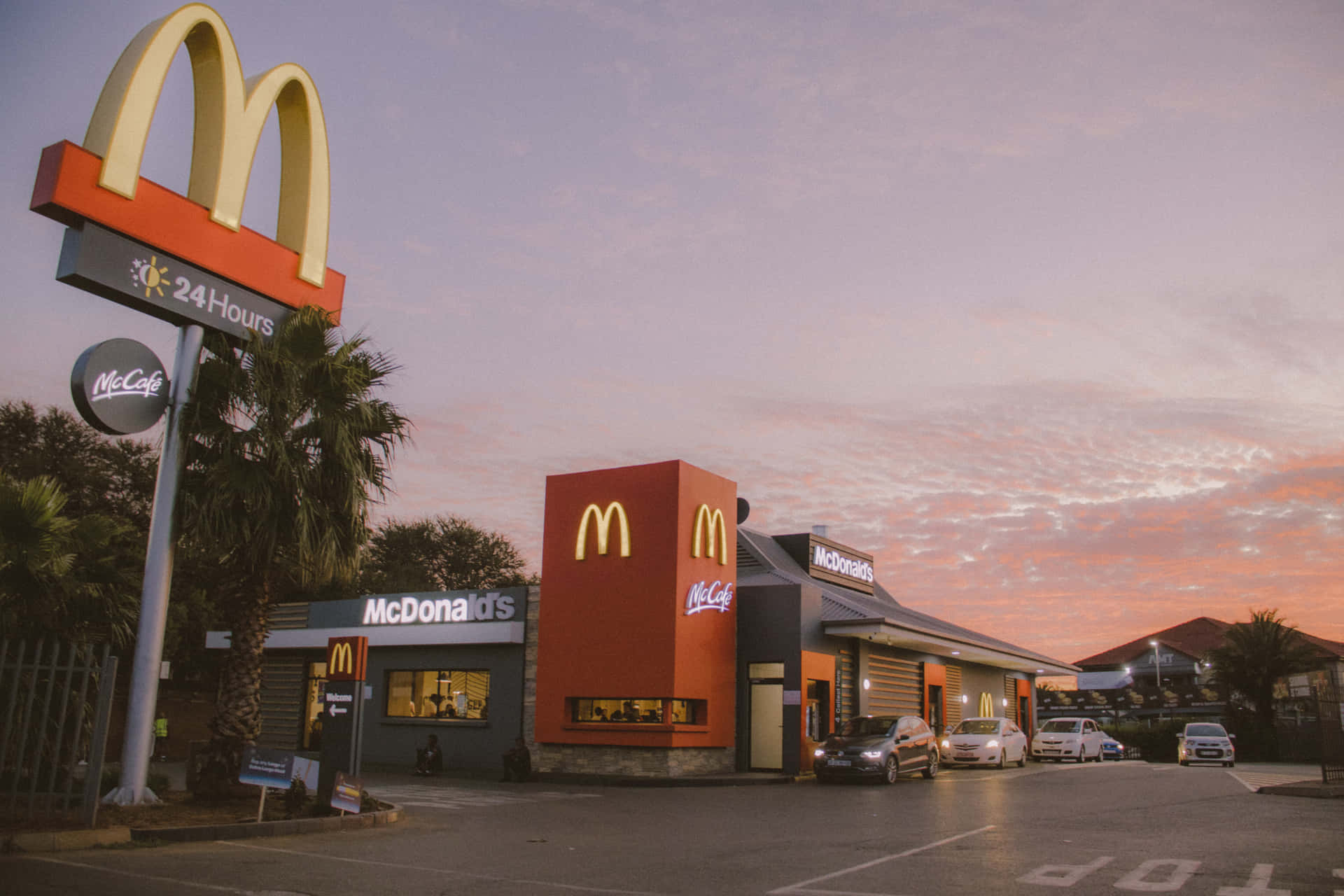 Aesthetic Mcdonald's -- Enjoying The Fast-food Taste With A Different Look Background