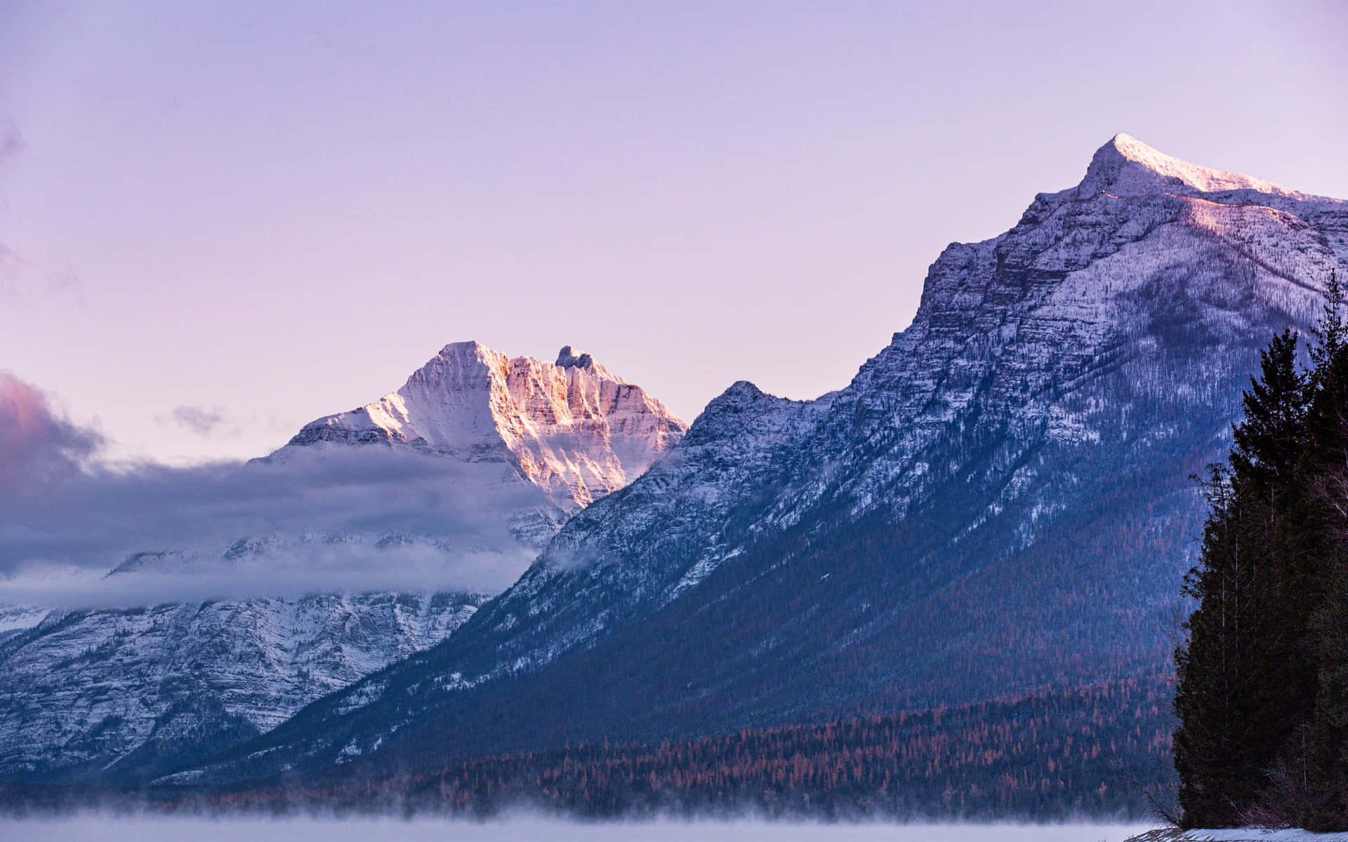 Aesthetic Mountains Glacier Bay National Park Background