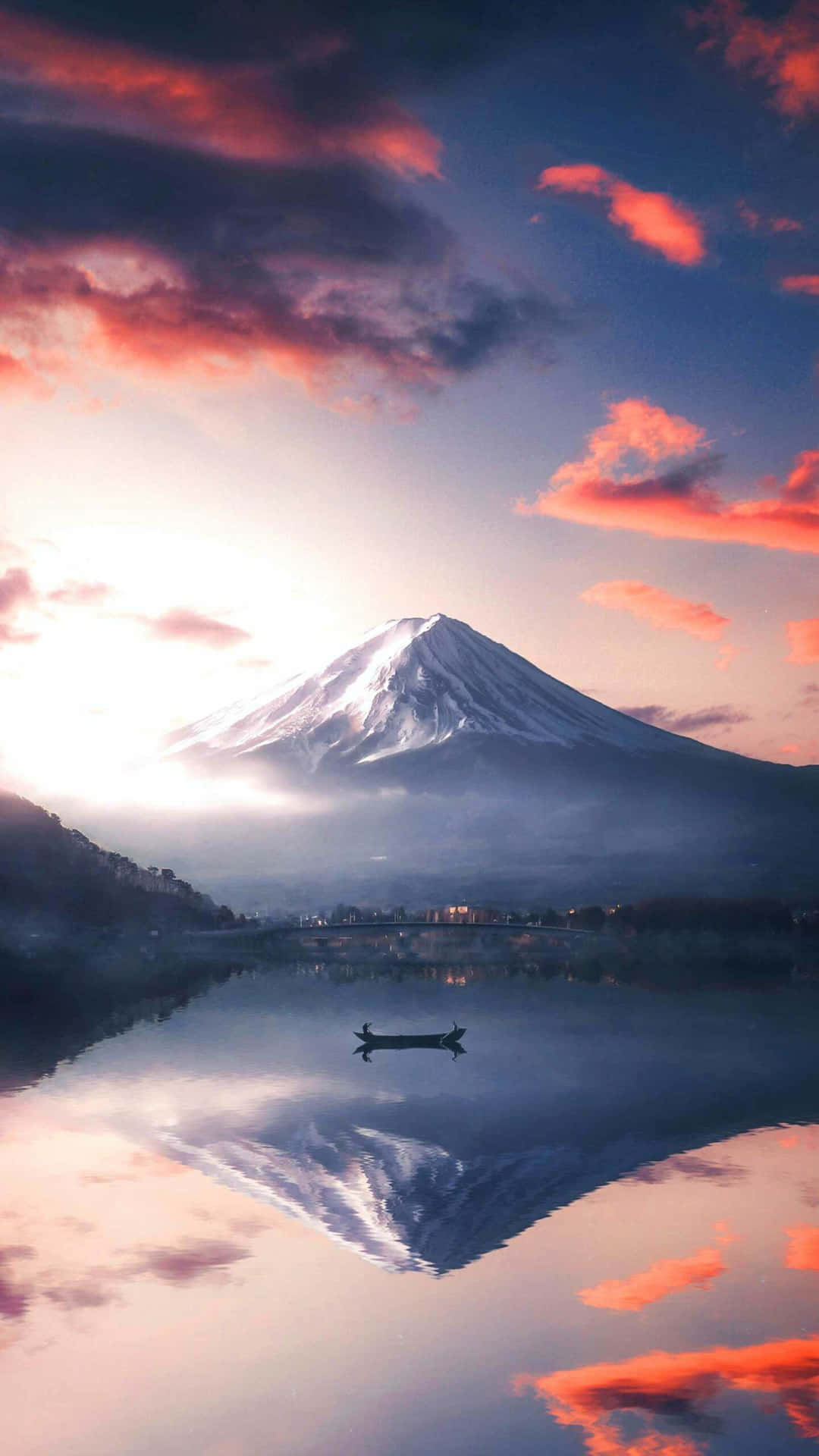 Aesthetic Nature With A Mountain's Reflection Background