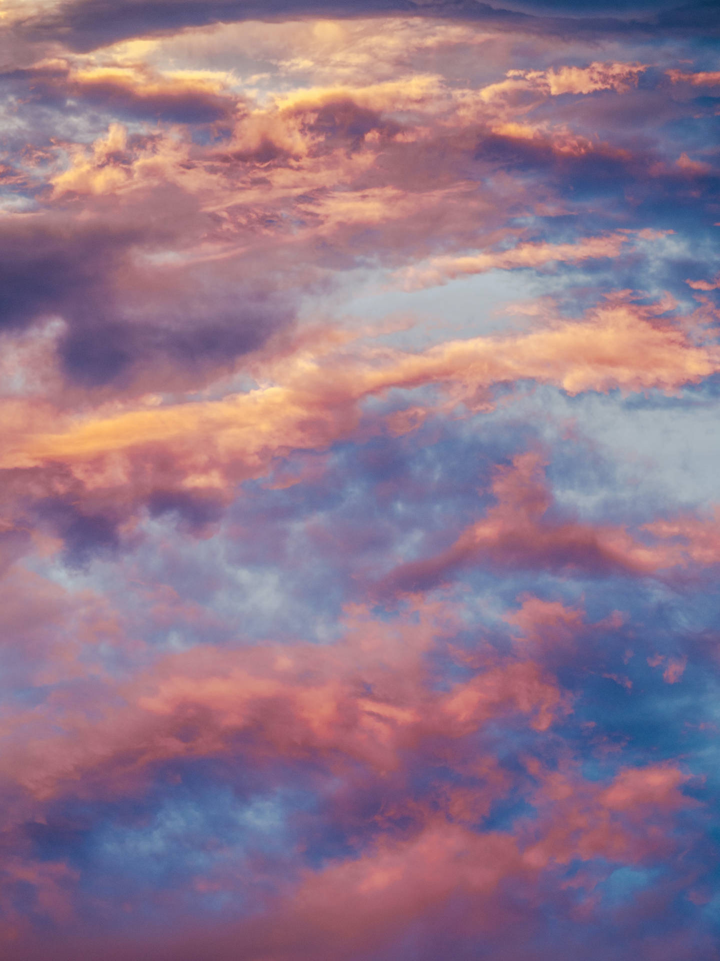 Aesthetic Pink And Blue Cloudy Sky