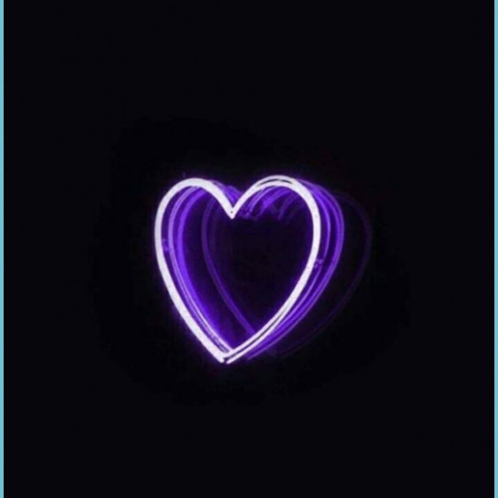 Aesthetic Purple Neon Computer Screen Heart Background