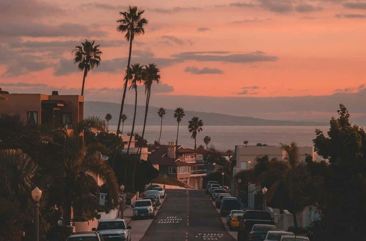 Aesthetic Retro Bay City Laptop Background