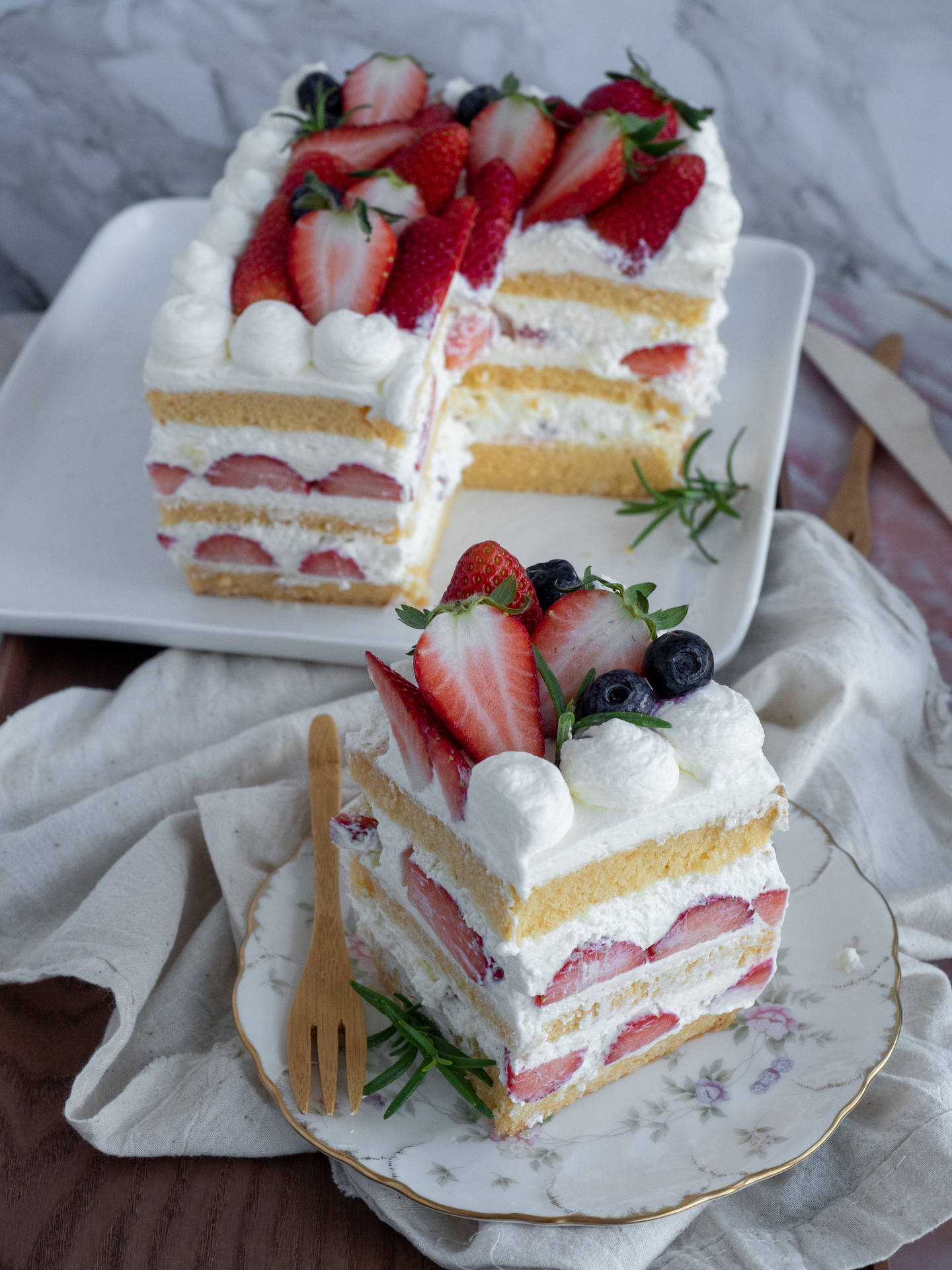 Aesthetic Strawberry Shortcake Background