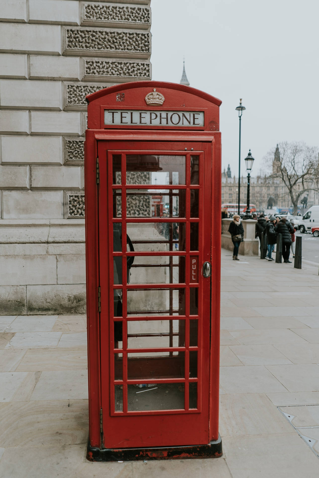 Aesthetic Telephone Booth England Background