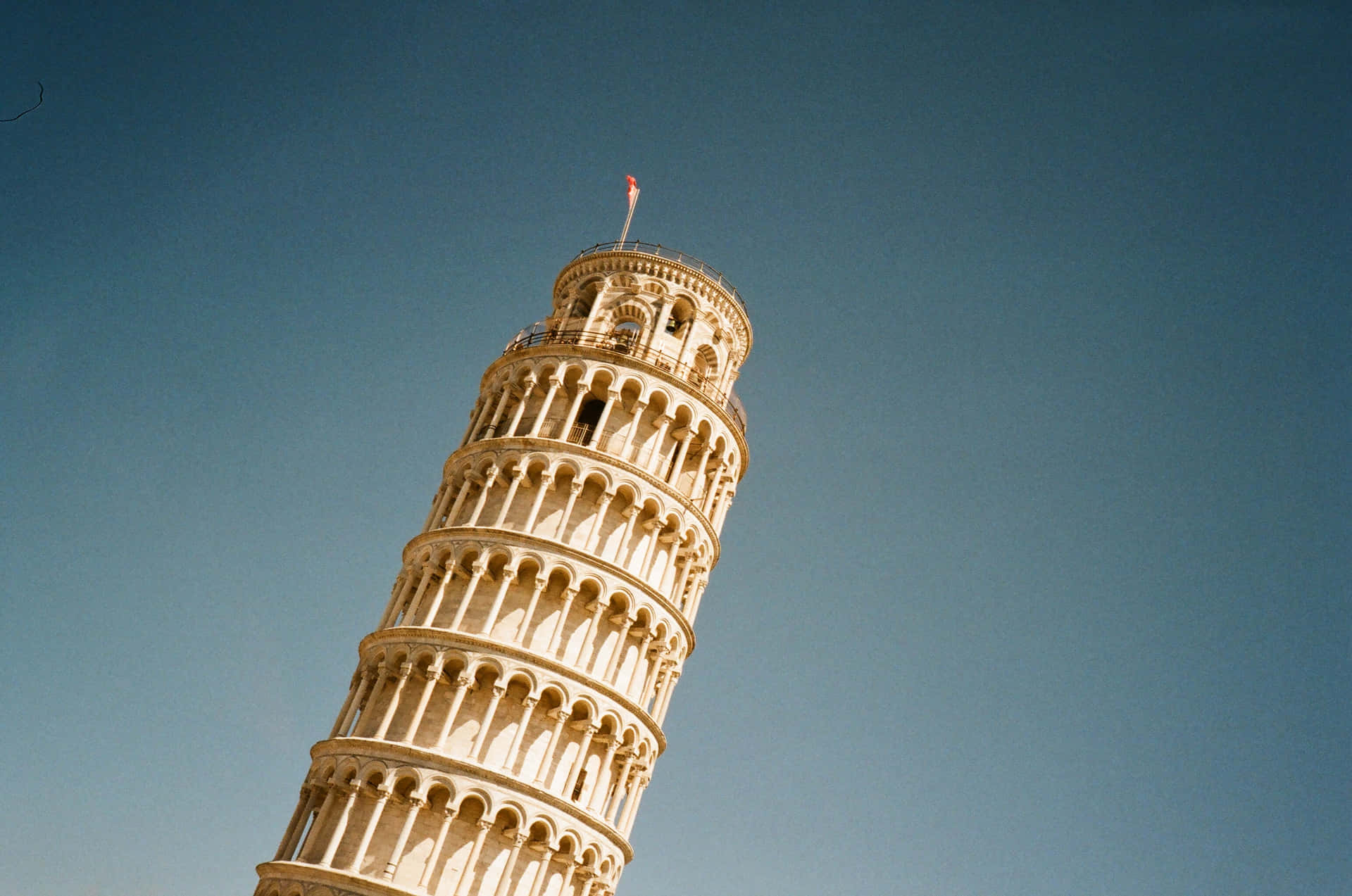 Aesthetic Tower Of Pisa Photography