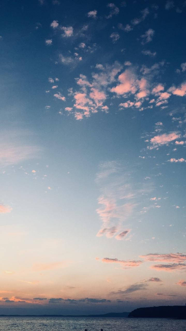 Aesthetic Tumblr Ocean Sky Background