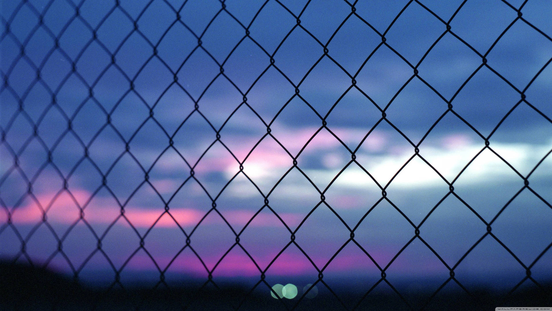 Aesthetic Tumblr Sky Behind Fence Background