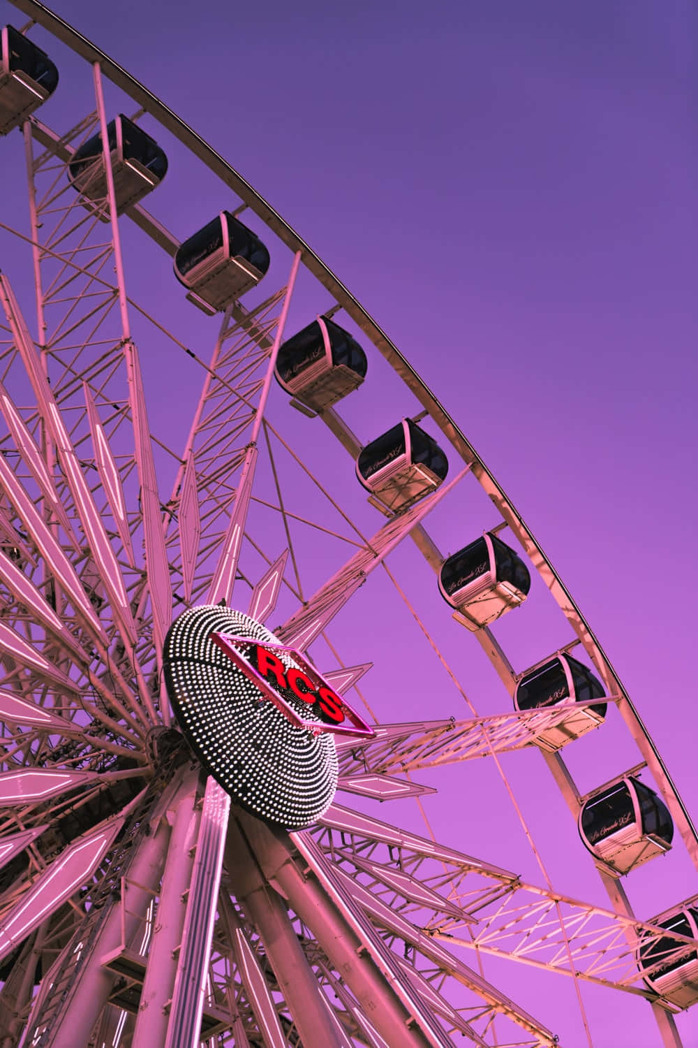 Aesthetic Vintage Purple Ferris Wheel Background