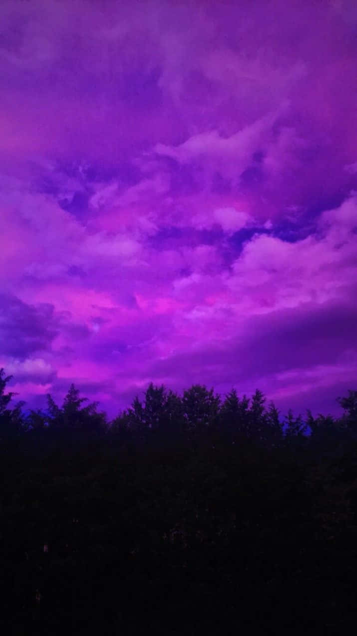 Aesthetic Vintage Purple Sky Background