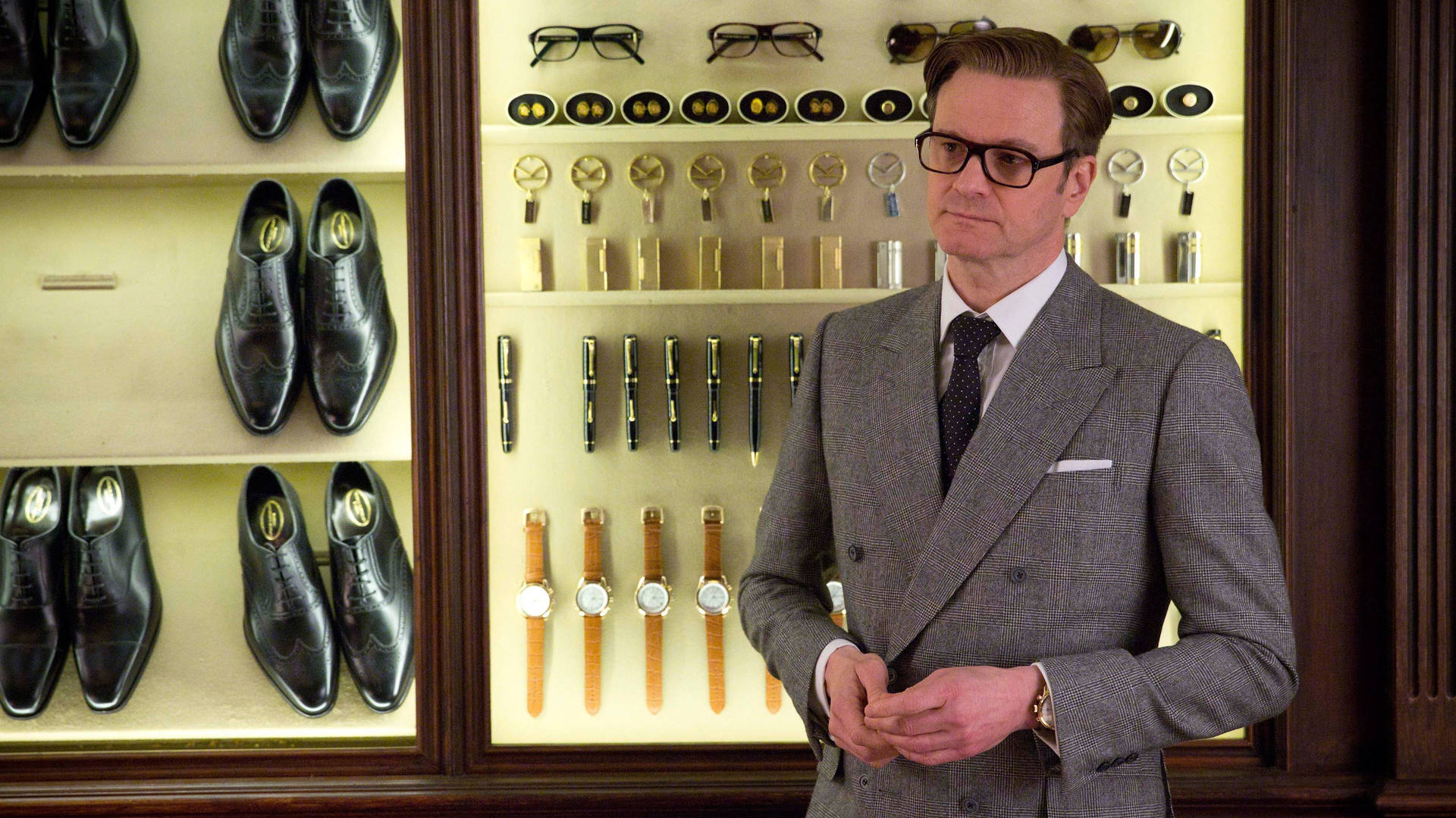 Agents Of Kingsman Equipped With Special Weapons