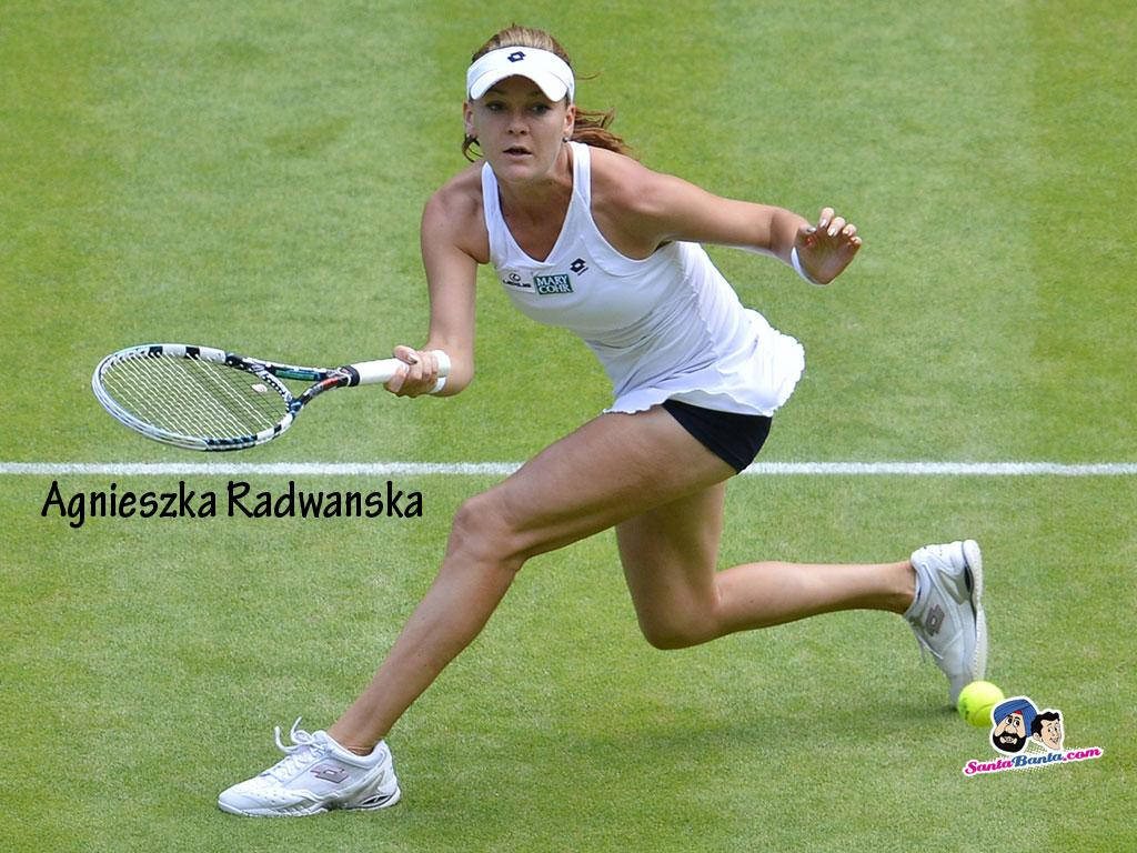 Agnieszka Radwanska Ready For The Ball