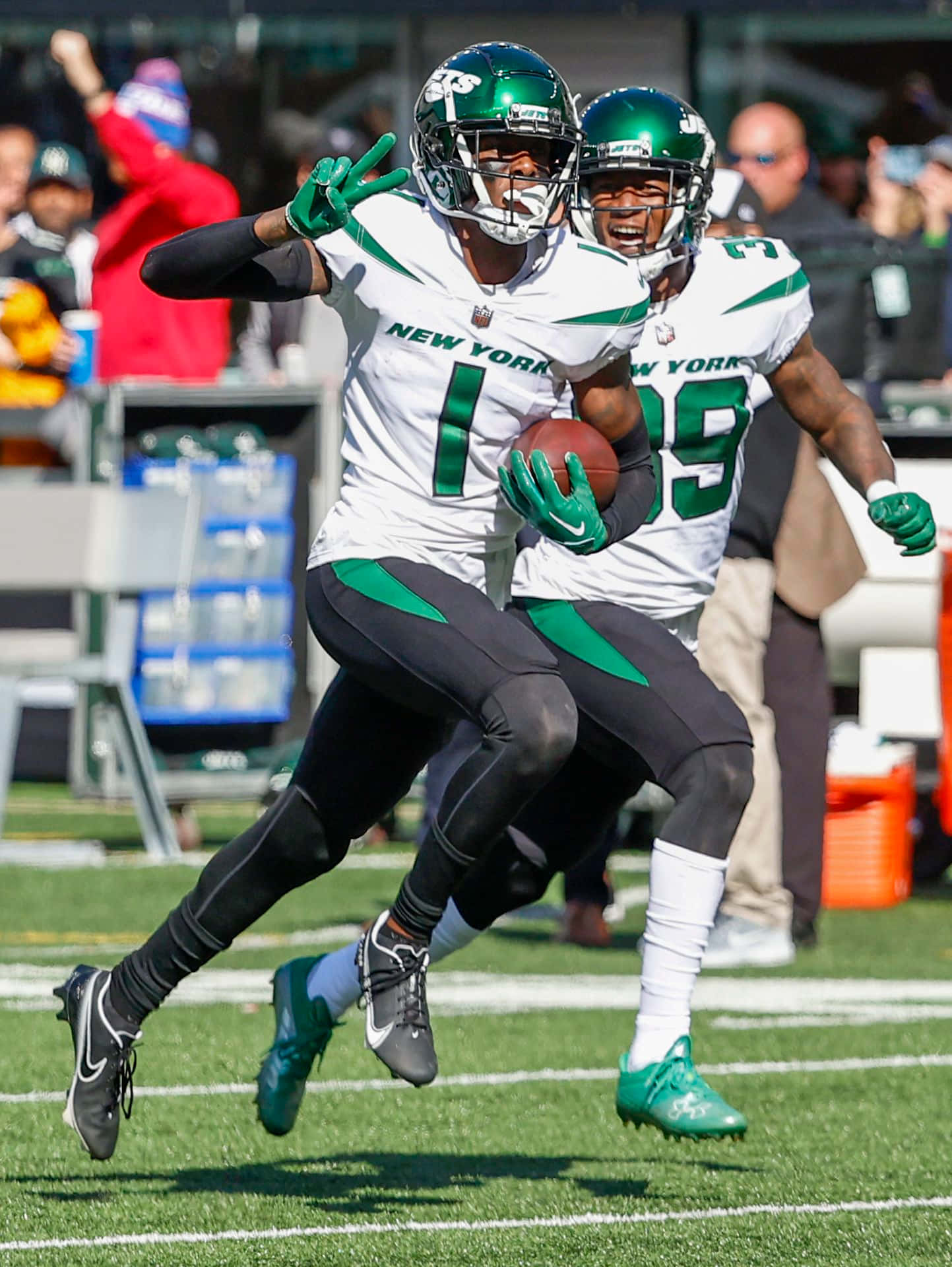 Ahmad Gardner First Career Interception Background
