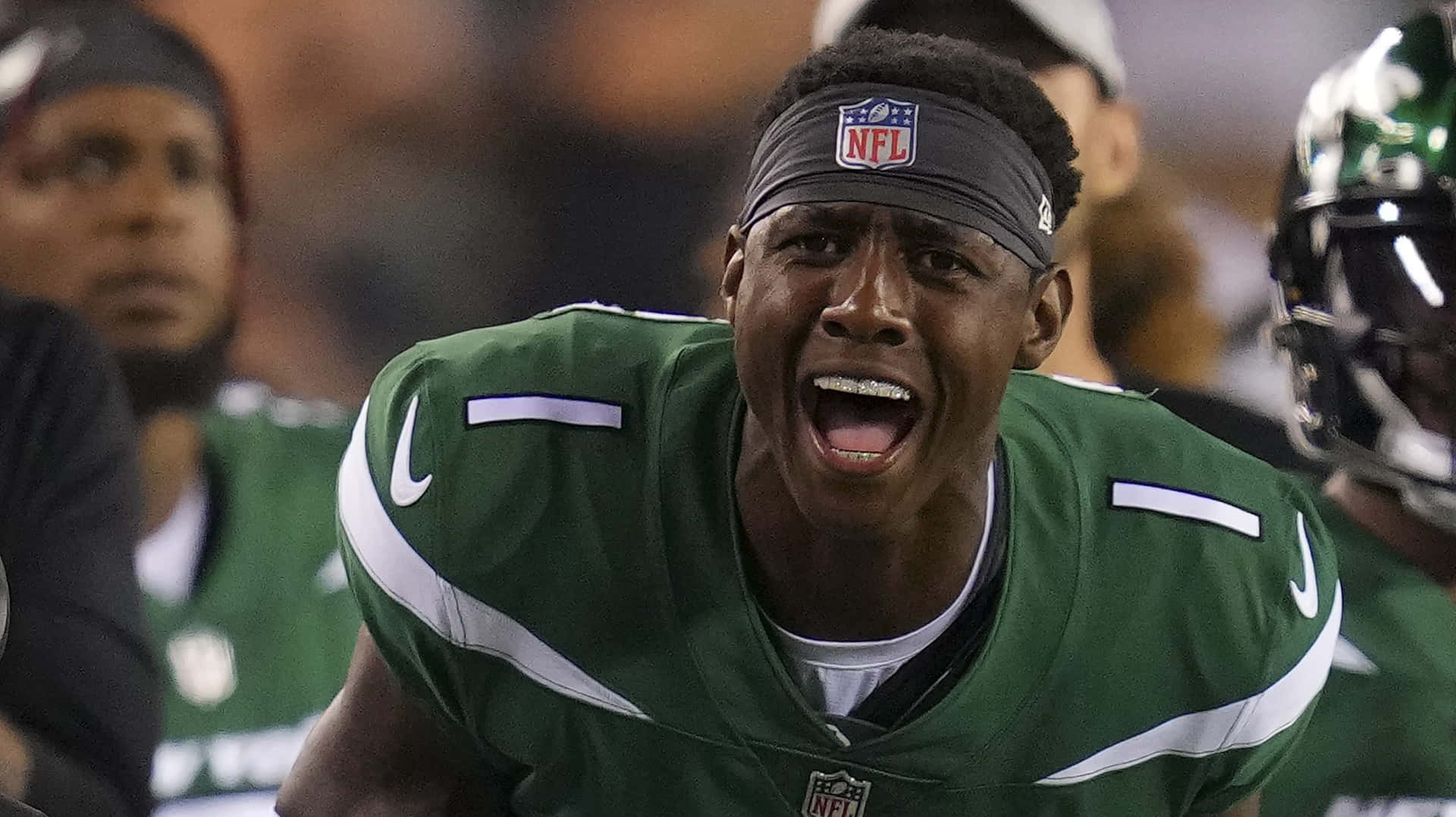 Ahmad Gardner Nfl Game Reaction Background