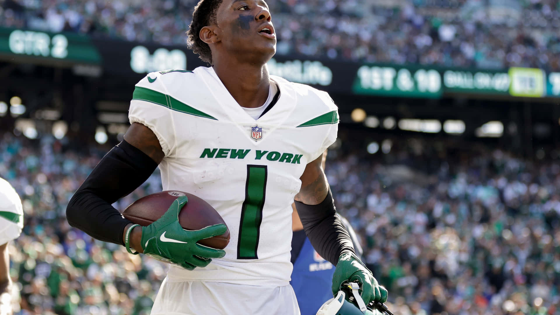 Ahmad Gardner Nfl Jets Dolphins Background