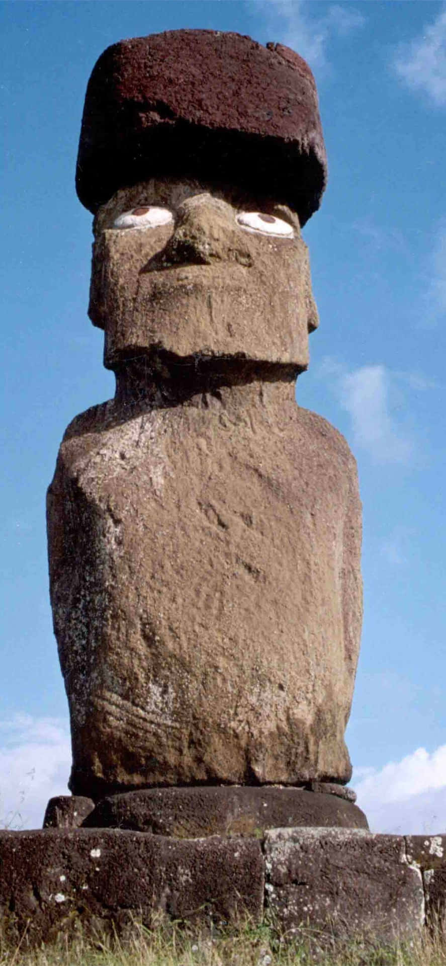 Ahu Ko Te Riku Complete Moai Background