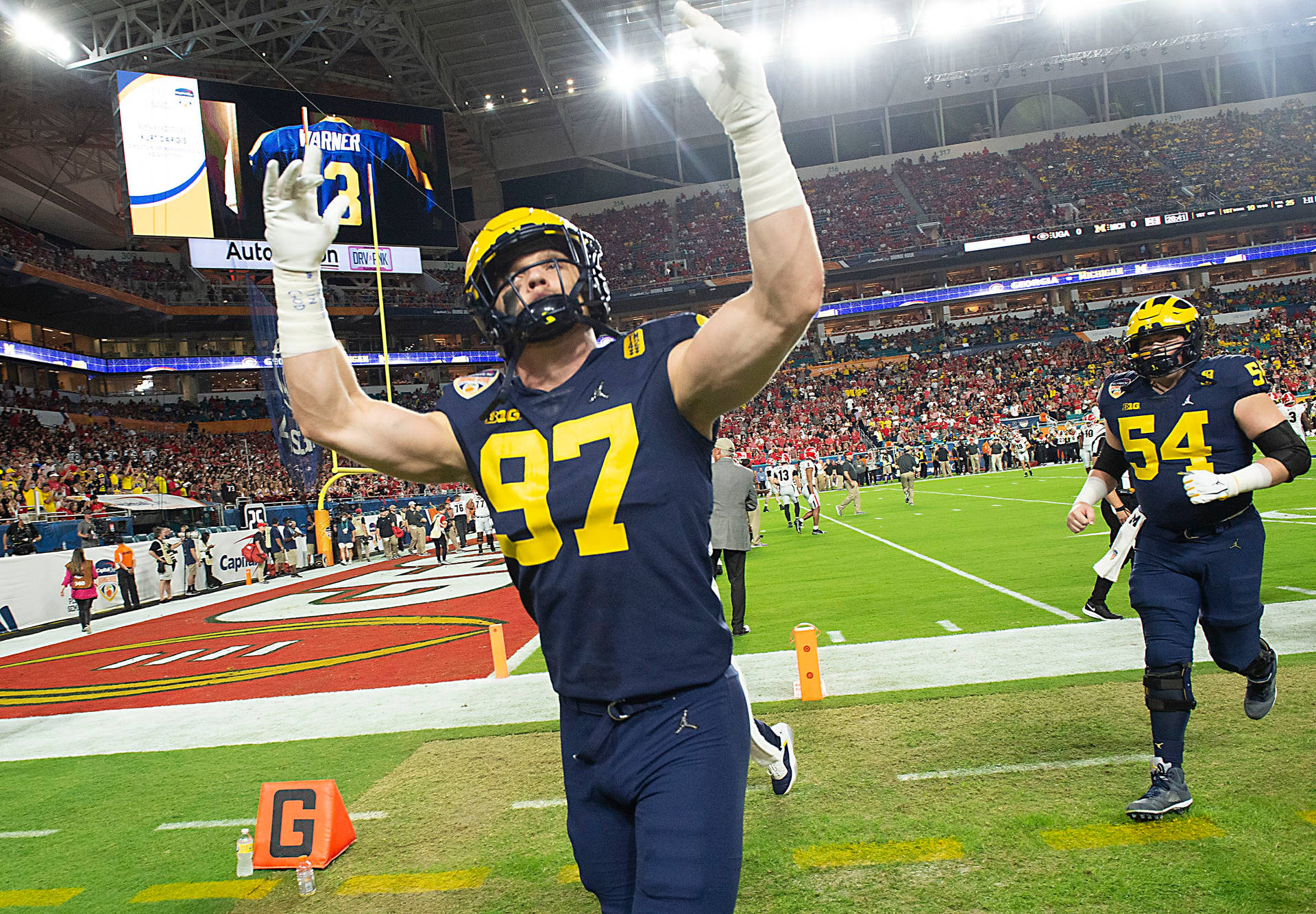 Aidan Hutchinson In Action During The College Football Playoff Semifinals