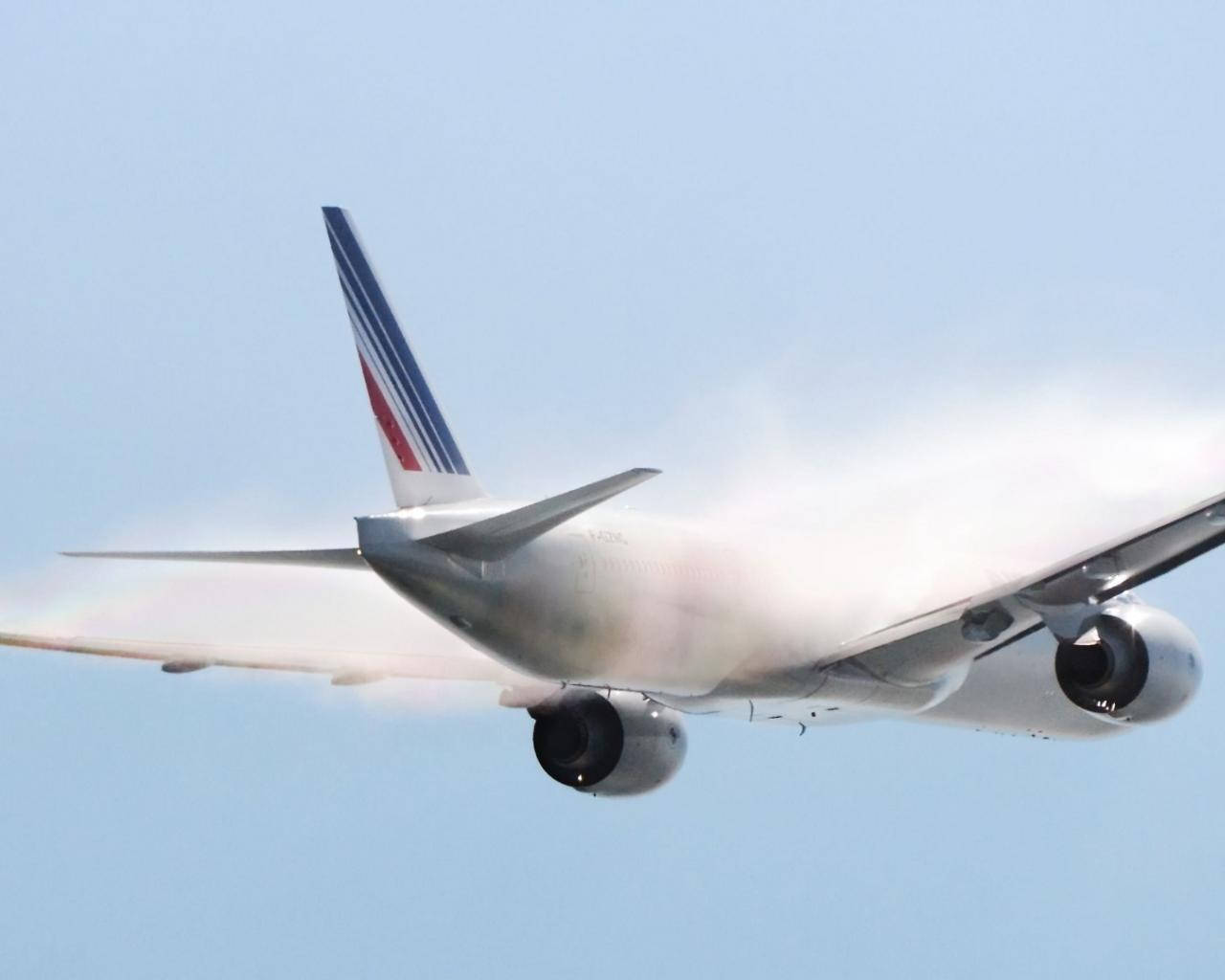 Air France Air Carrier Plane Condensation Background