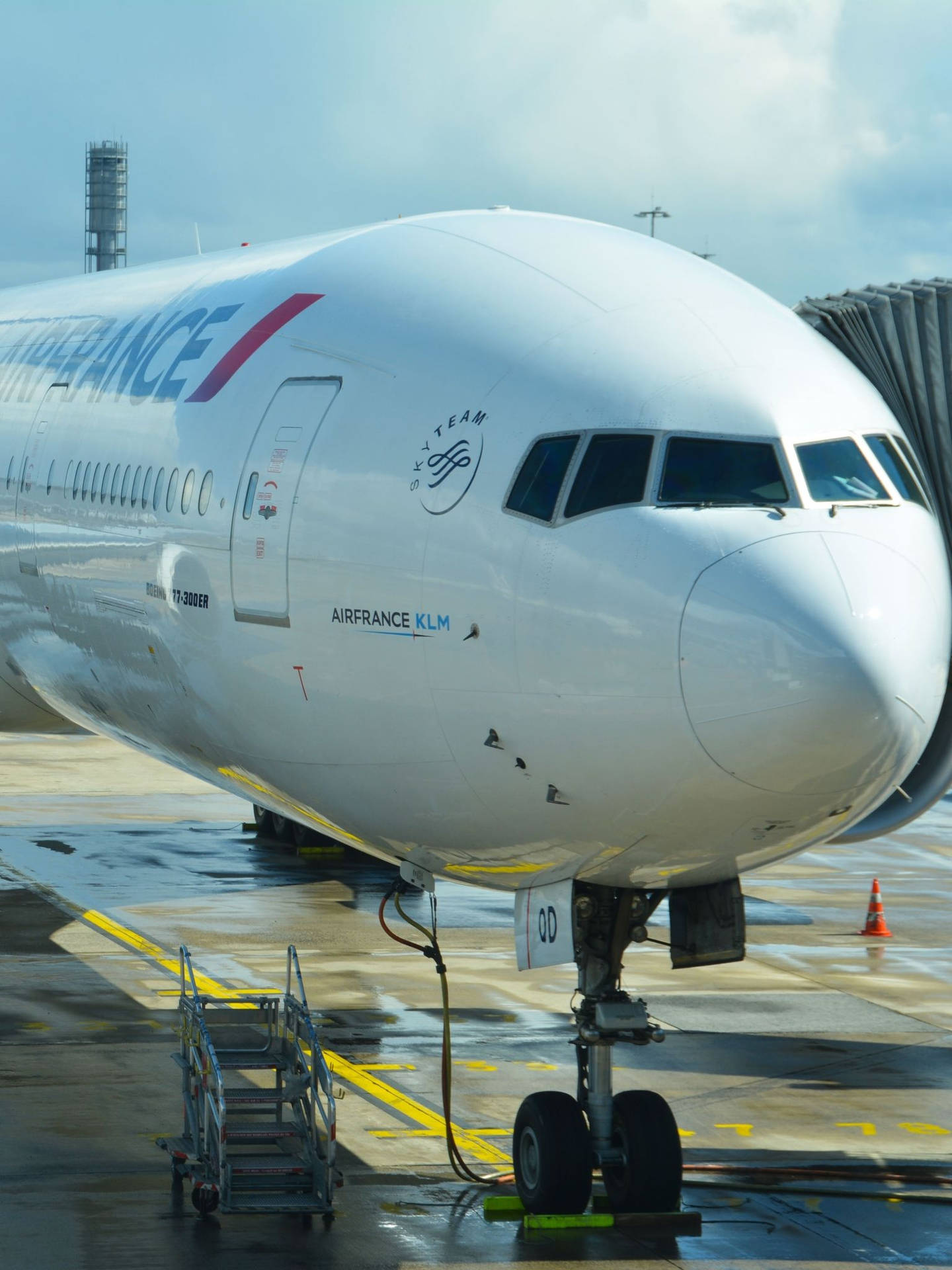 Air France Boeing 777 Cockpit Background