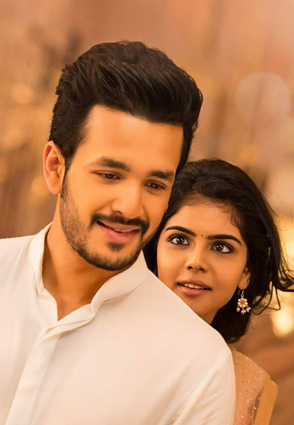 Akhil Akkineni And Kalyani Priyadarshan Closeup