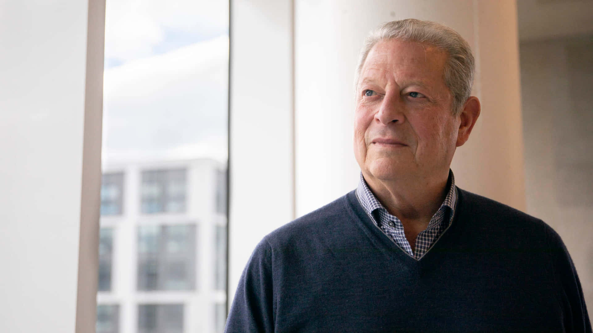 Al Gore In Thoughtful Contemplation Background