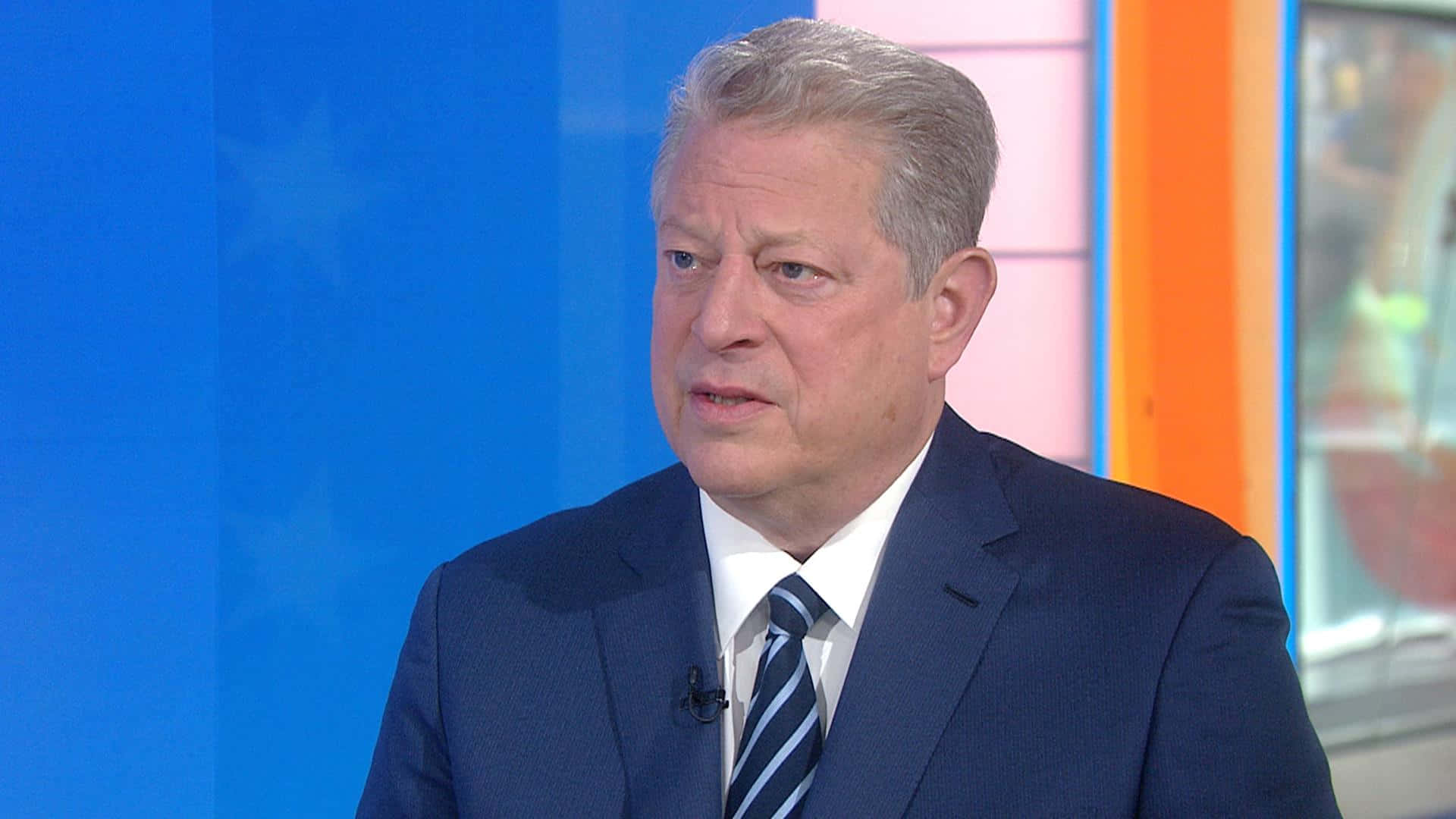 Al Gore Talking Background