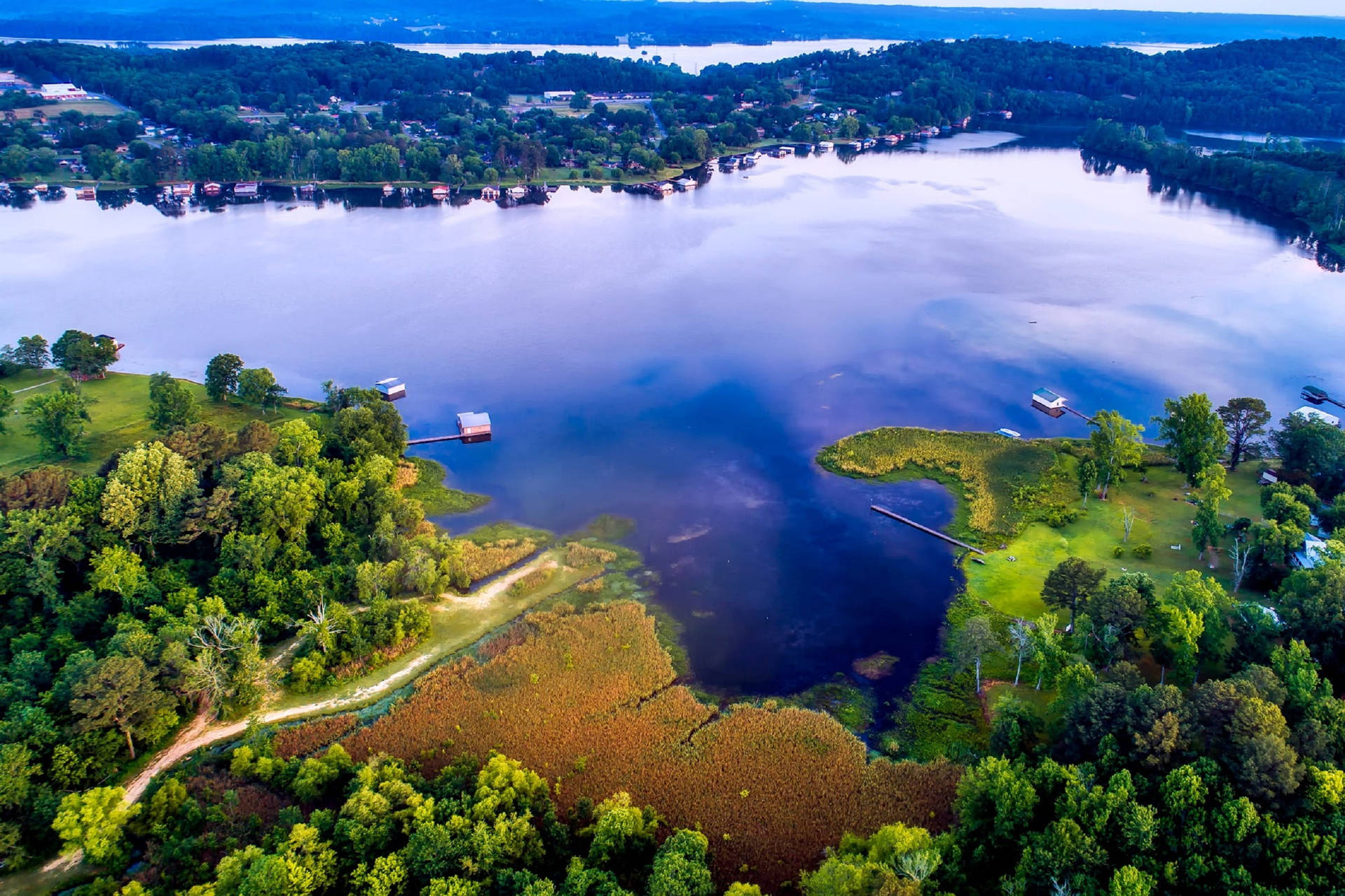Alabama Lake Guntersville Aerial Background