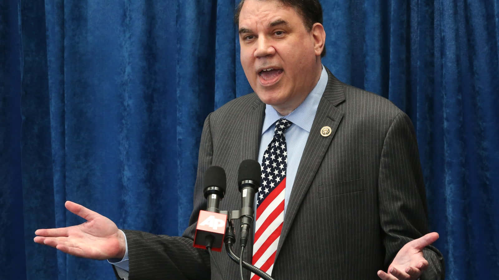 Alan Grayson Stage Speech Background