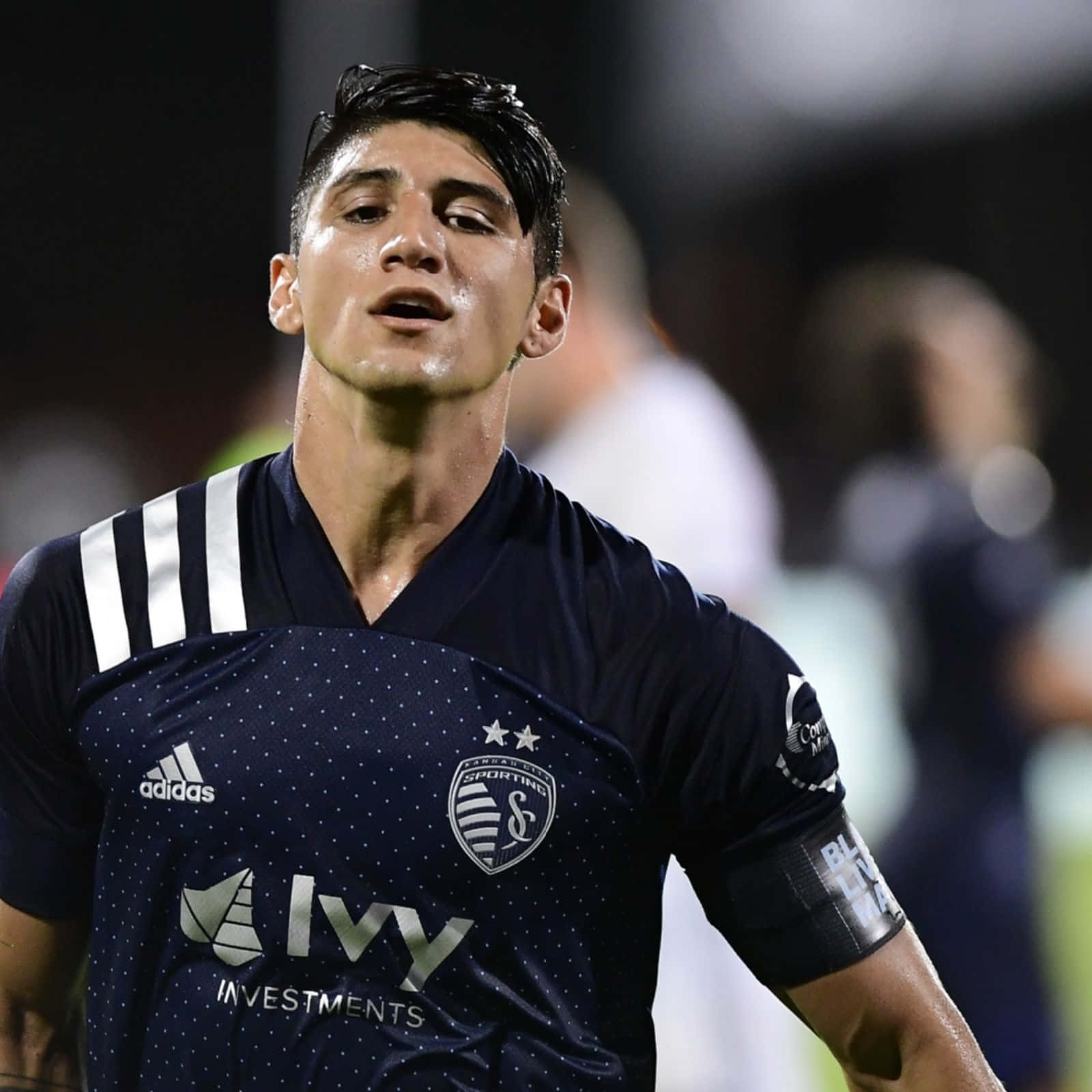 Alan Pulido Sporting Kansas City Background