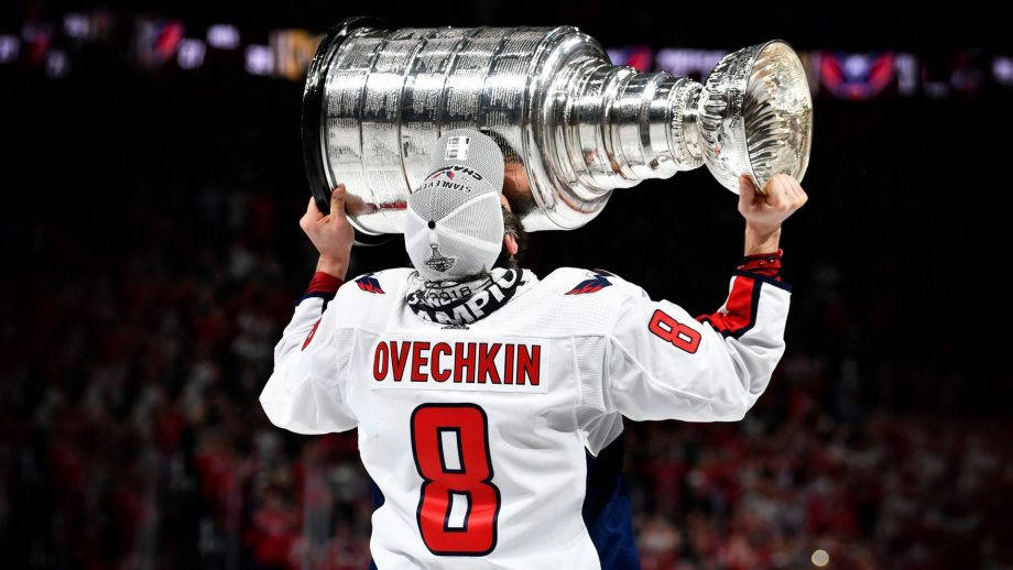 Alex Ovechkin Lovingly Kissing The 2018 Stanley Cup