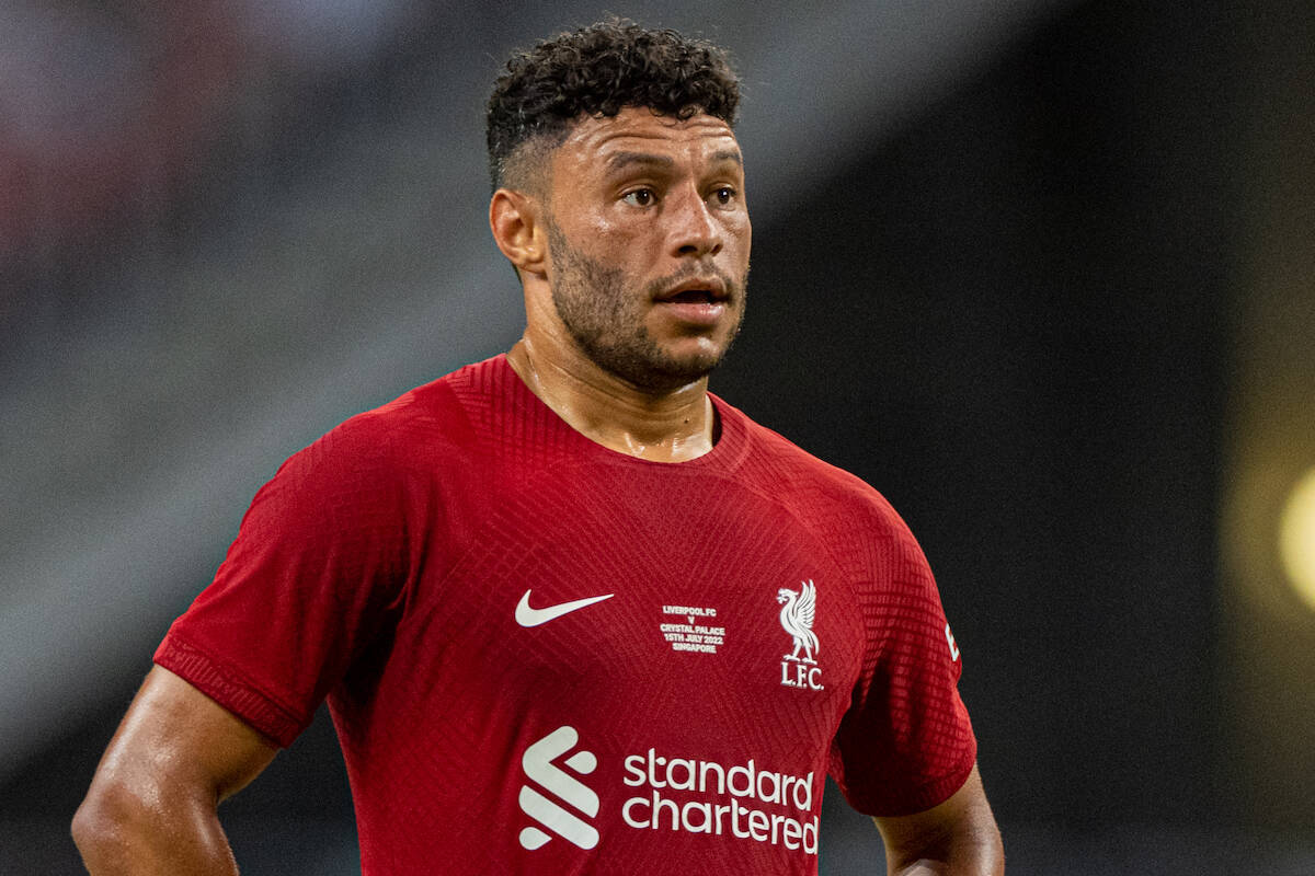 Alex Oxlade-chamberlain In A Red Shirt Background