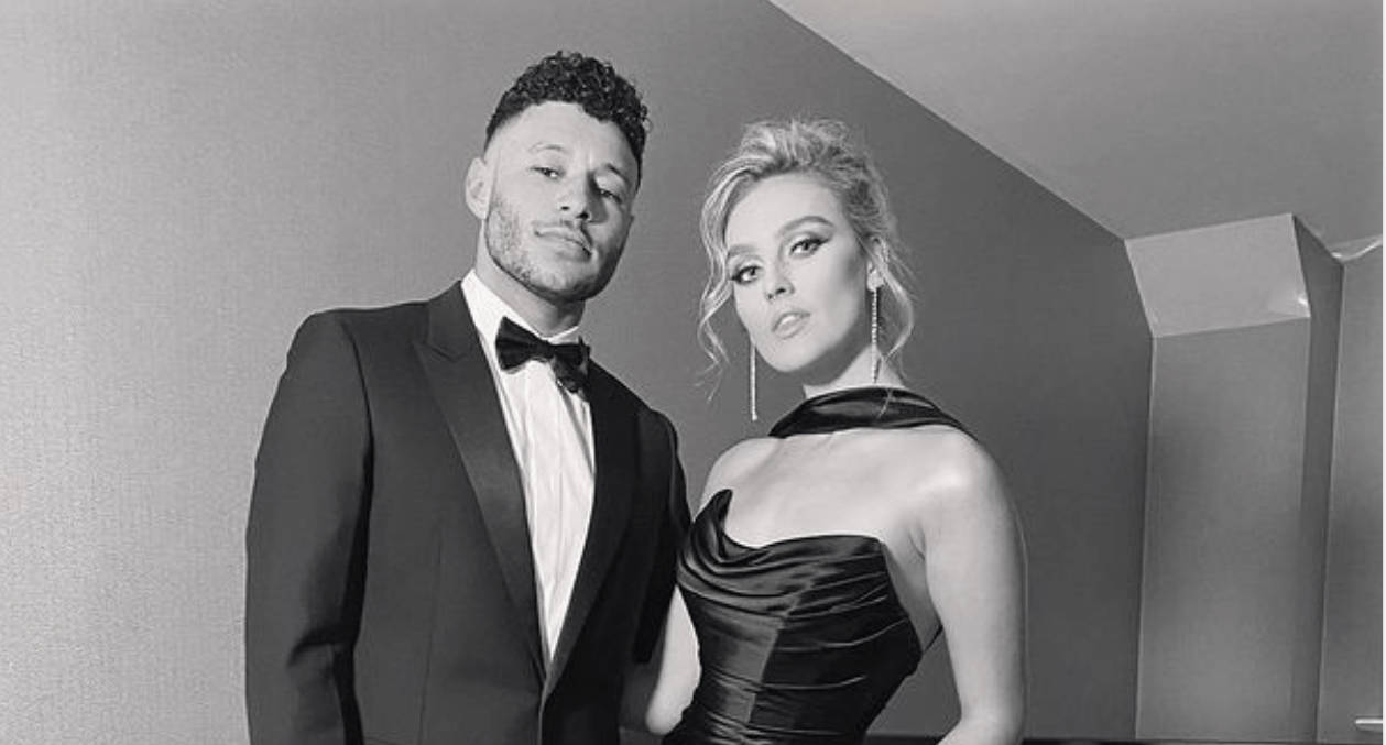 Alex Oxlade-chamberlain Perrie Edwards Monochrome Background