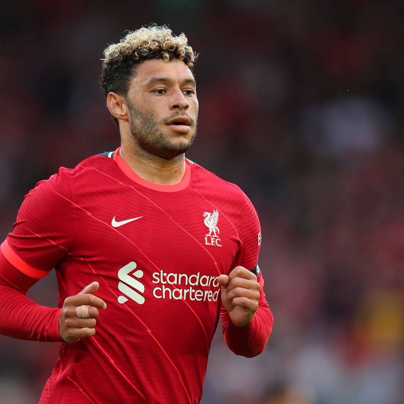 Alex Oxlade-chamberlain With Blonde Tips Background