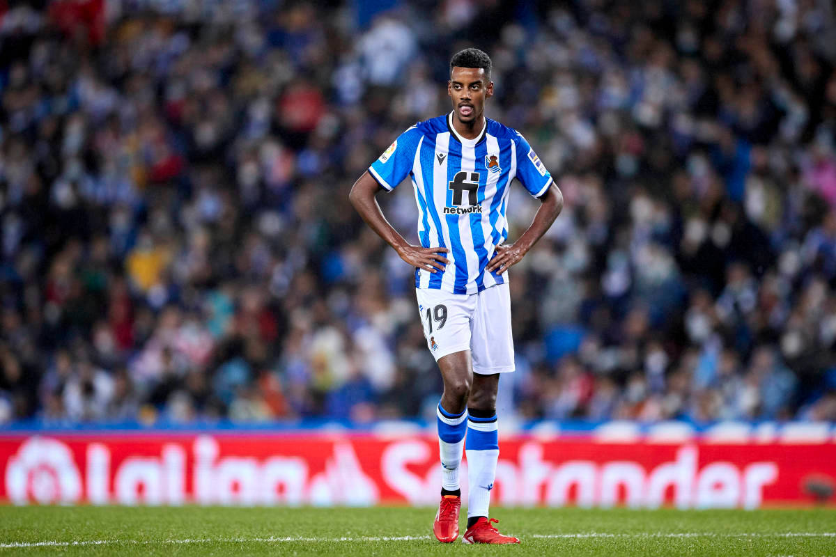 Alexander Isak Walking Full Body