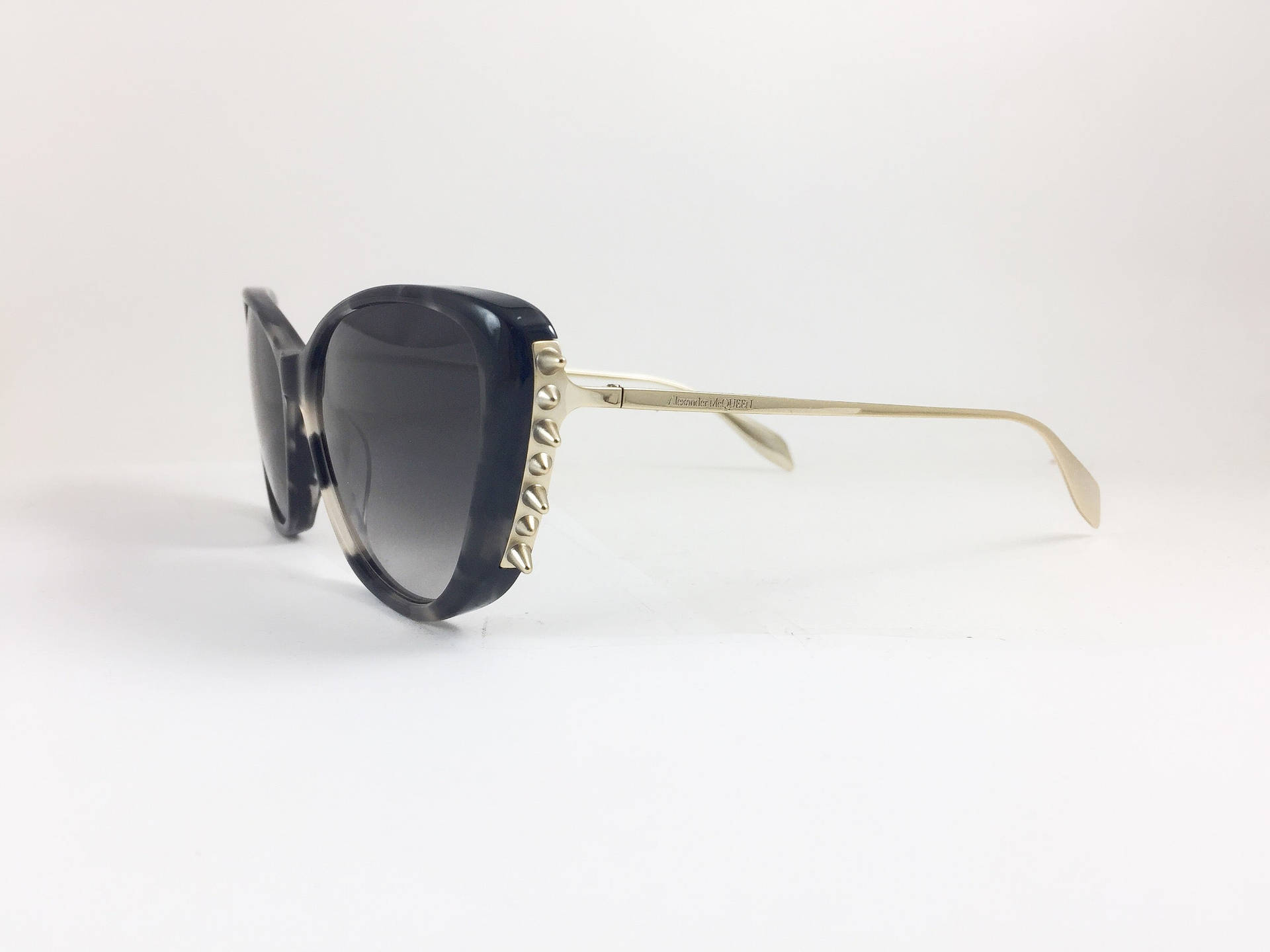 Alexander Mcqueen Fashion Sunglasses Glamorous