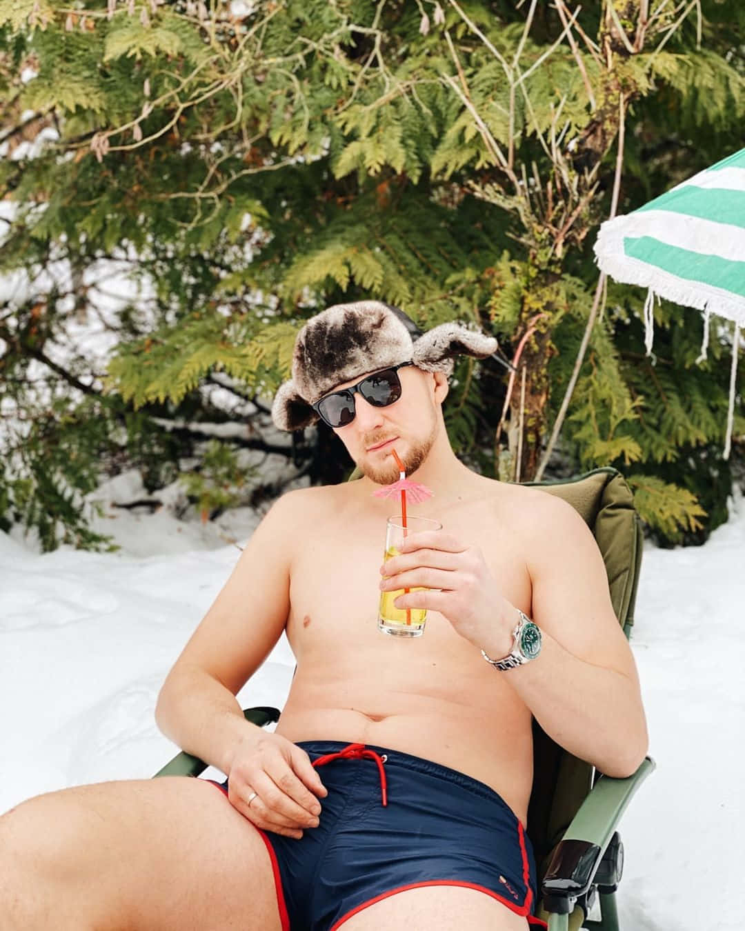 Alexander Volkov Vacation Background
