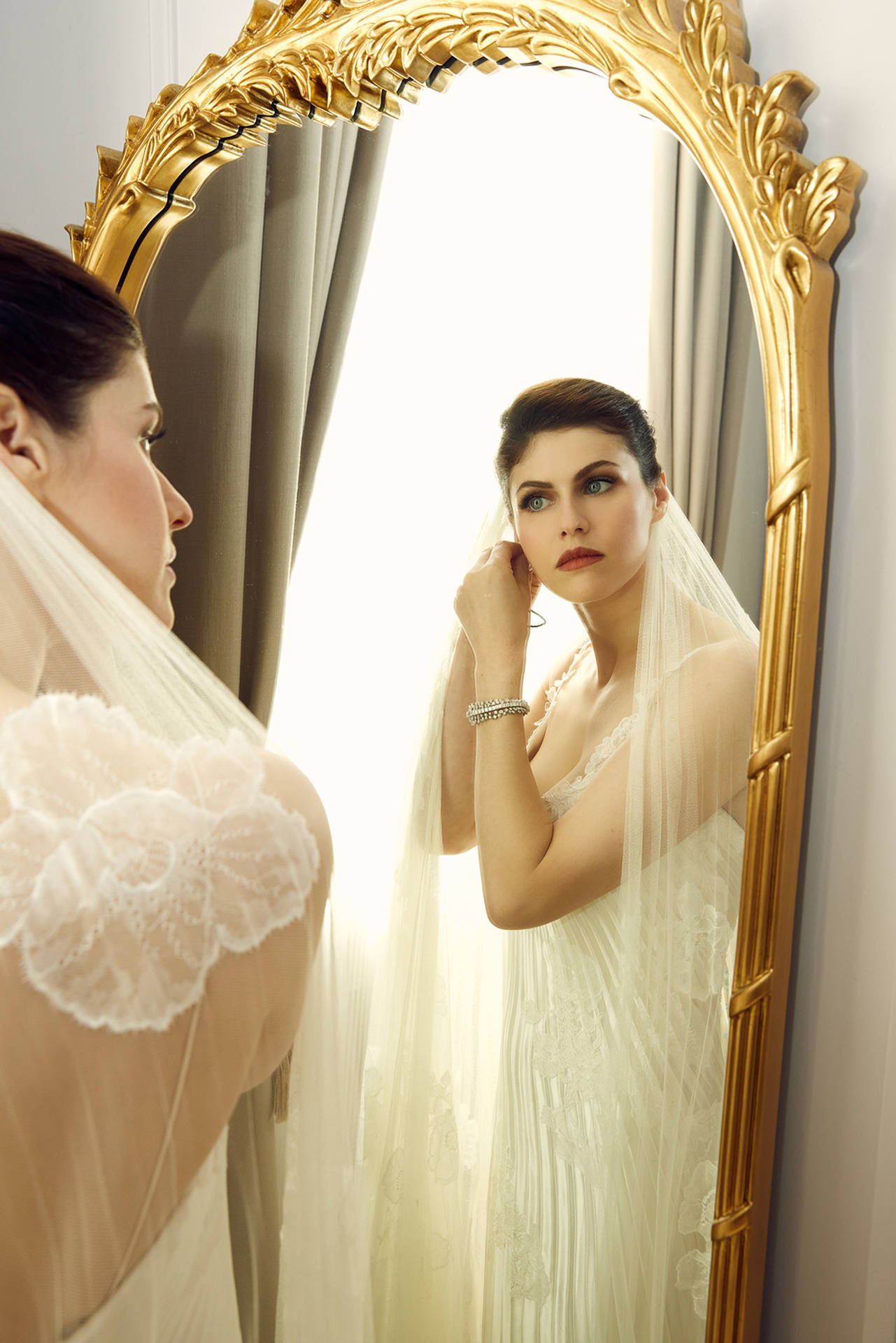 Alexandra Daddario Wedding Mirror