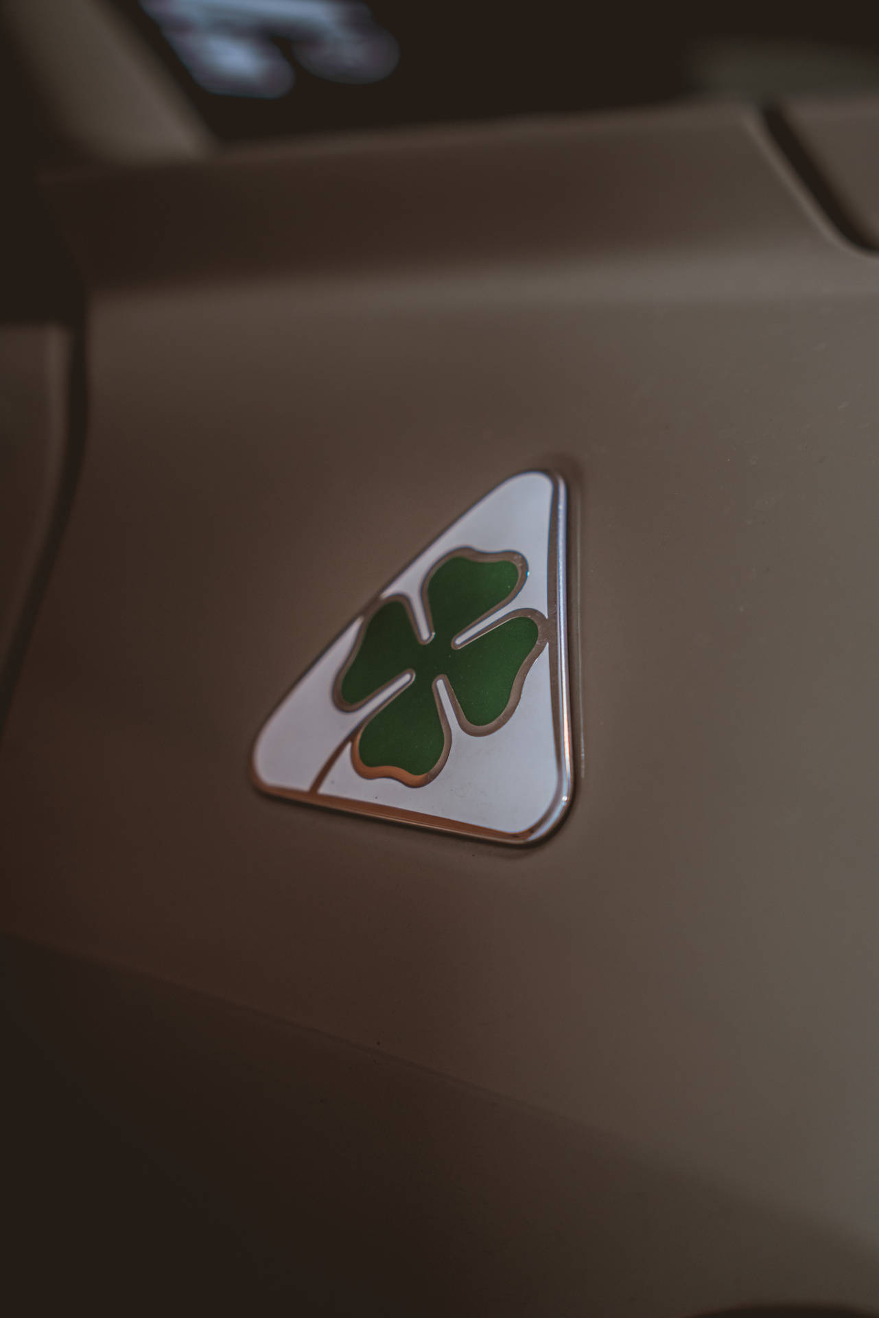 Alfa Romeo Logo Background