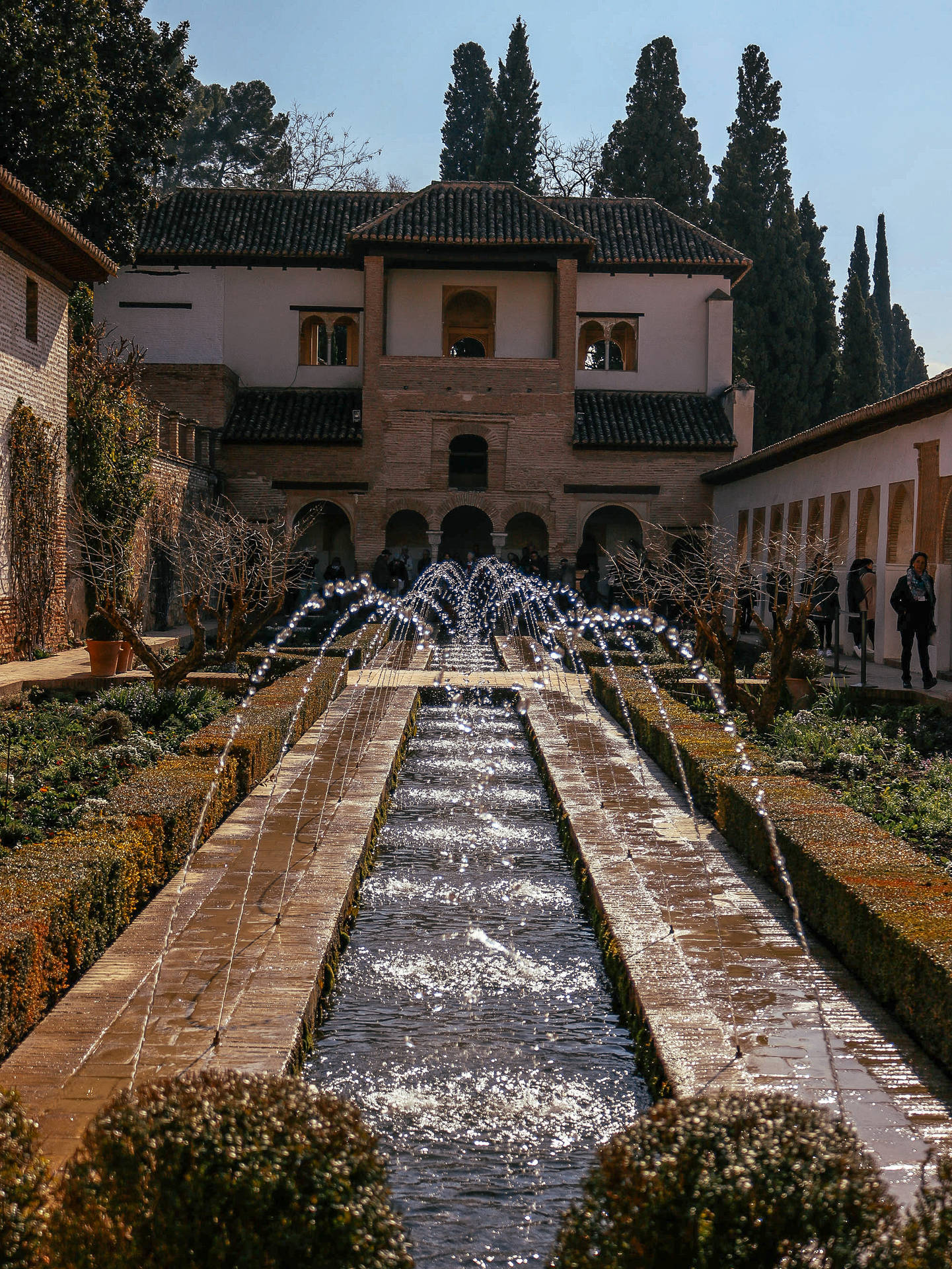 Alhambra Generalife Operational Fountain Background