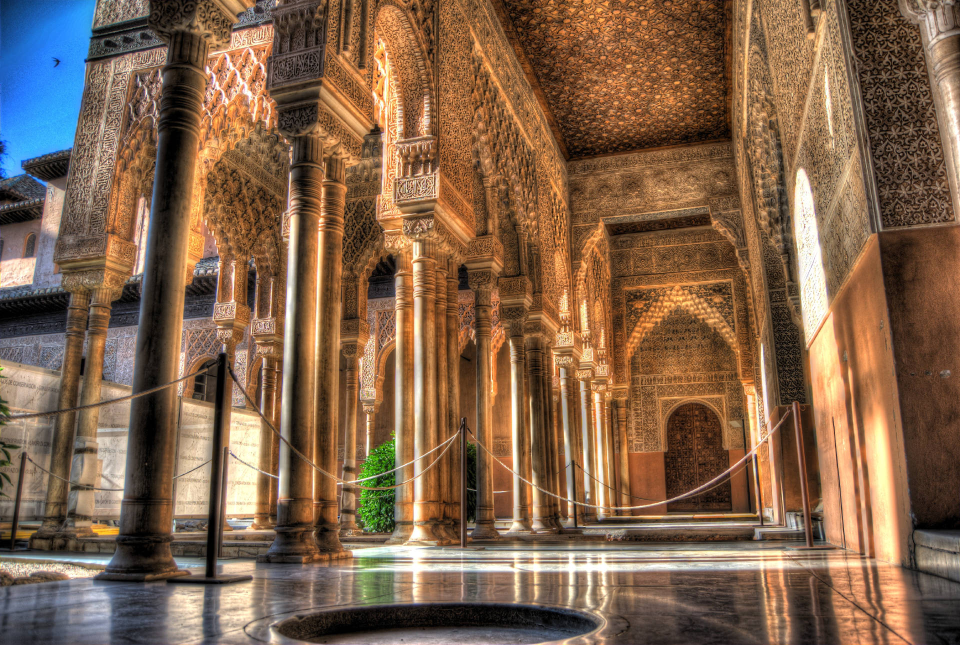 Alhambra Interior Blocked Parts Background