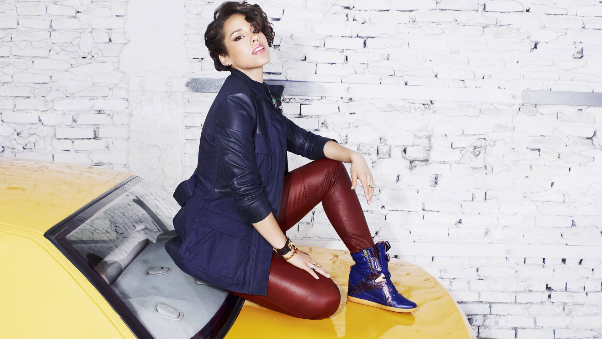 Alicia Keys Leather Pants Background