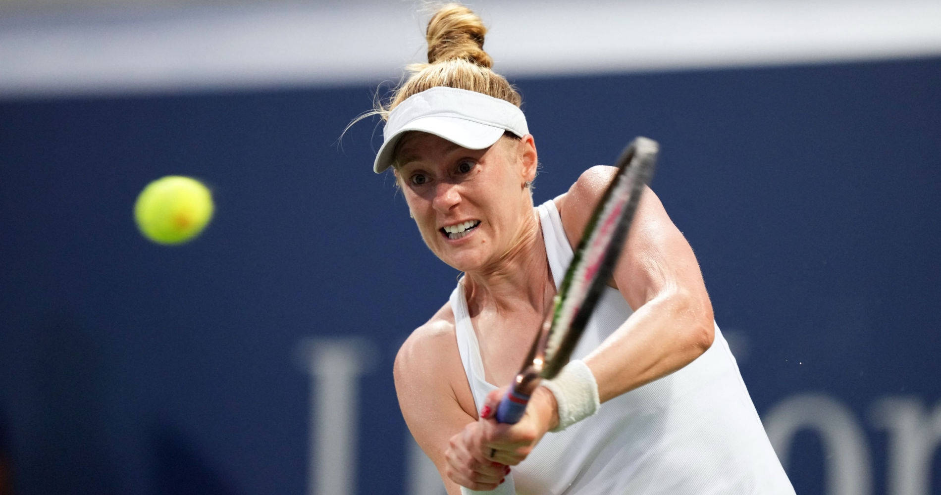 Alison Riske-amritraj About To Hit Ball Background