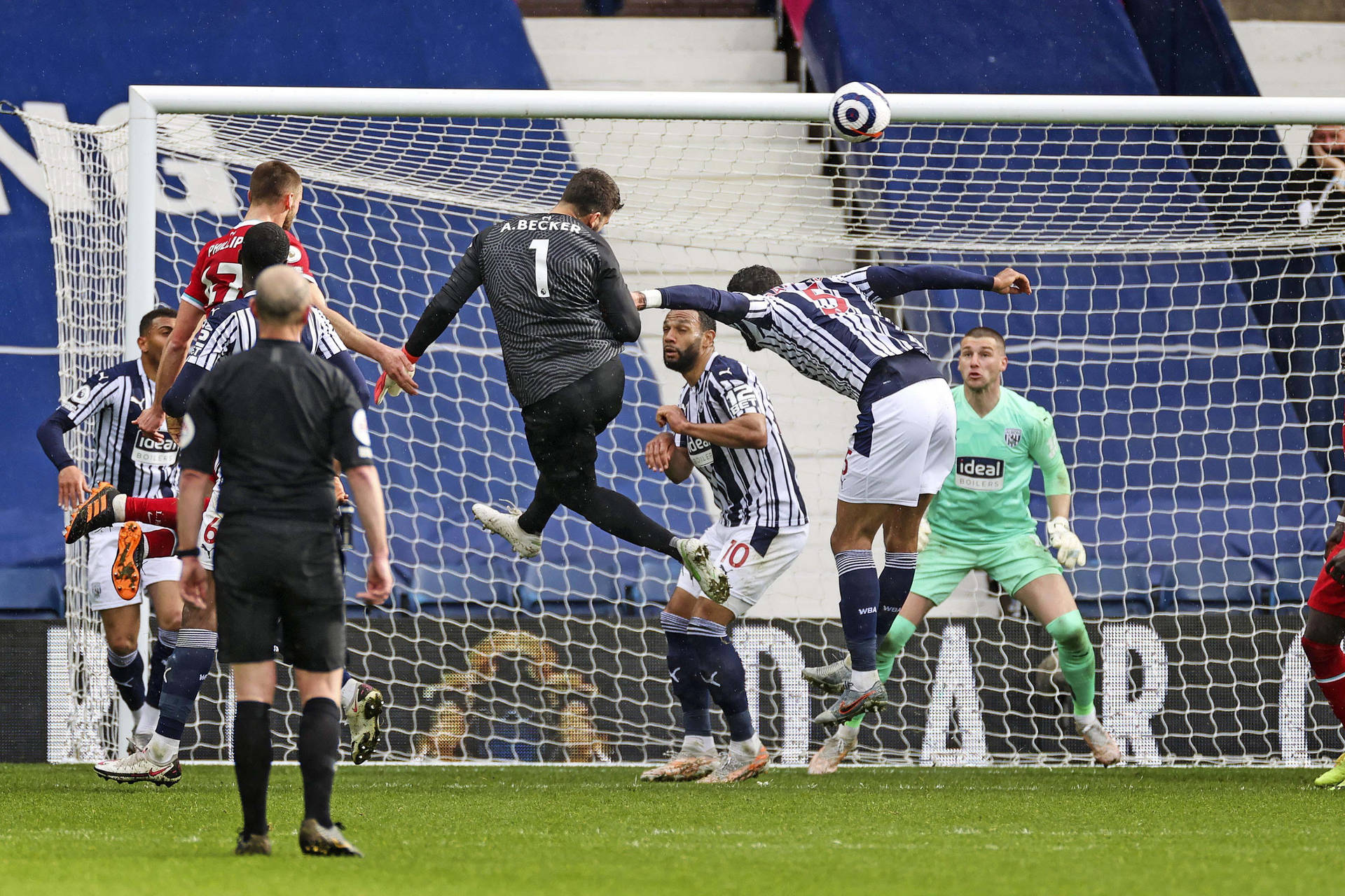 Alisson Becker Liverpool Goalkeeper